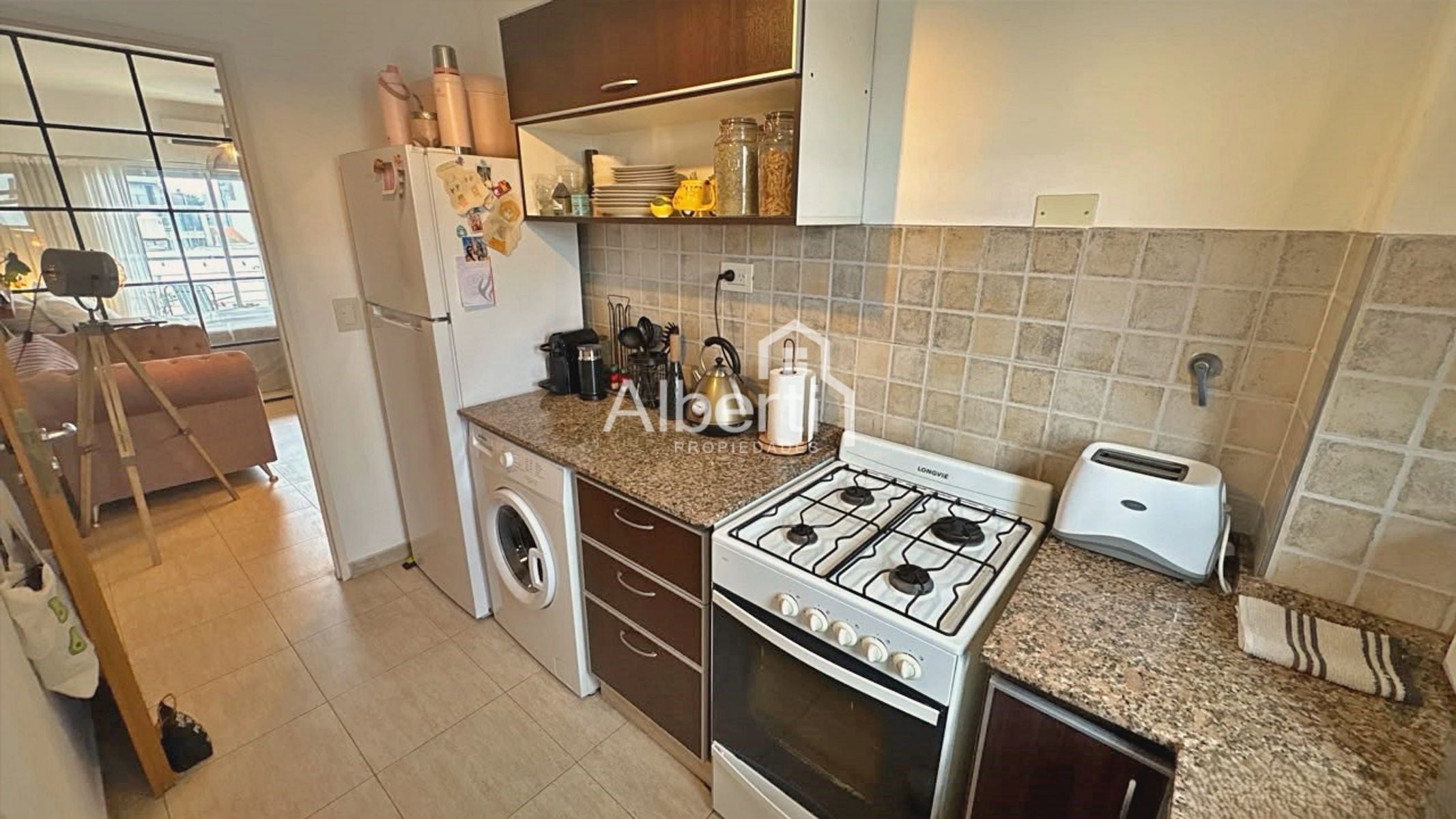 VENTA DEPARTAMENTO MONOAMBIENTE DE CATEGORÍA, EN HAEDO NORTE. - 14