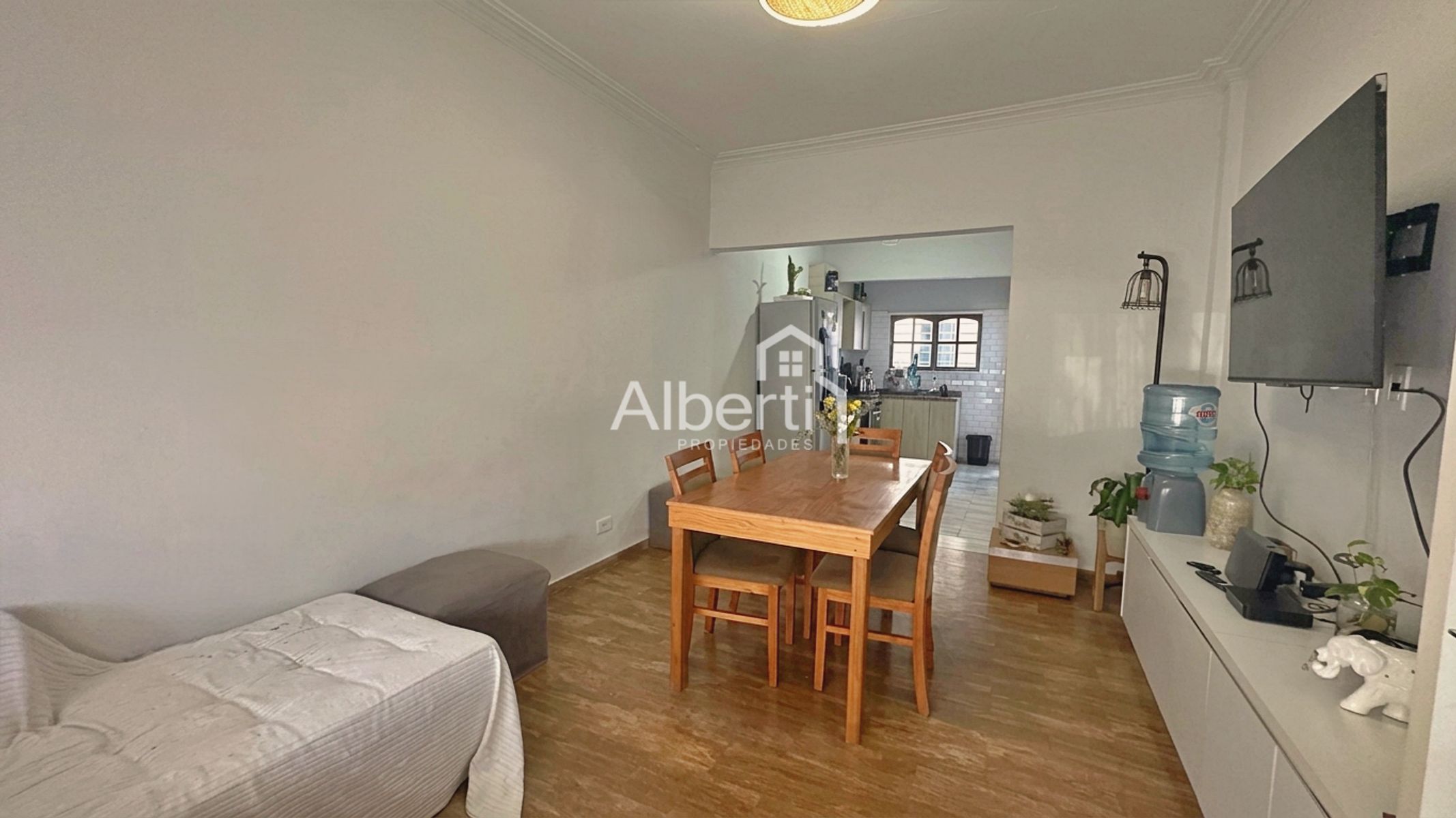 VENTA CHALET 3 AMBIENTES CON GARAJE EN HAEDO NORTE. - 2