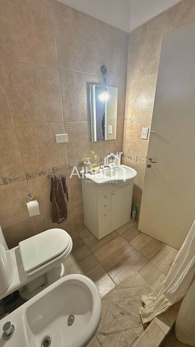 VENTA CHALET 3 AMBIENTES CON GARAJE EN HAEDO NORTE. - 11