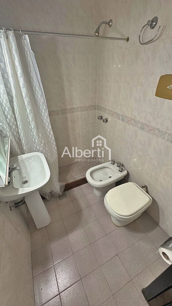 ALQUILER AMPLIA CASA 3 AMBIENTES EN EL PALOMAR. - 8