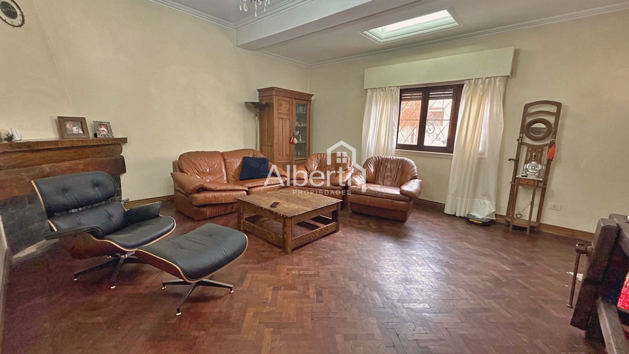 VENTA CHALET 4 AMBIENTES CON PARQUE Y PILETA EN HAEDO NORTE. - 4