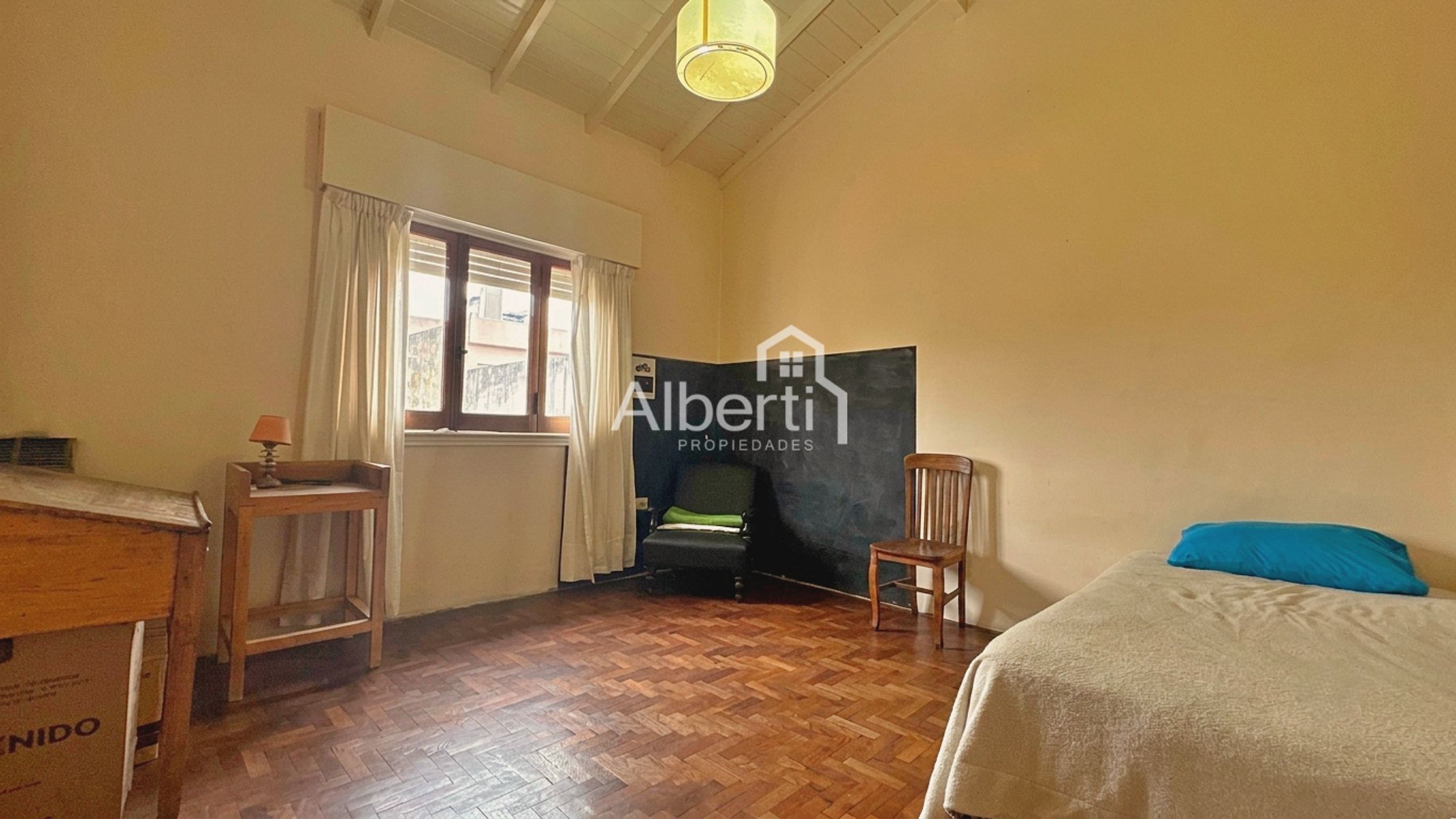 VENTA CHALET 4 AMBIENTES CON PARQUE Y PILETA EN HAEDO NORTE. - 22