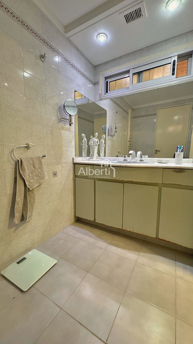 VENTA CHALET 5 AMBIENTES DE CATEGORÍA EN HAEDO NORTE | BARRIO GÜEMES. - 15