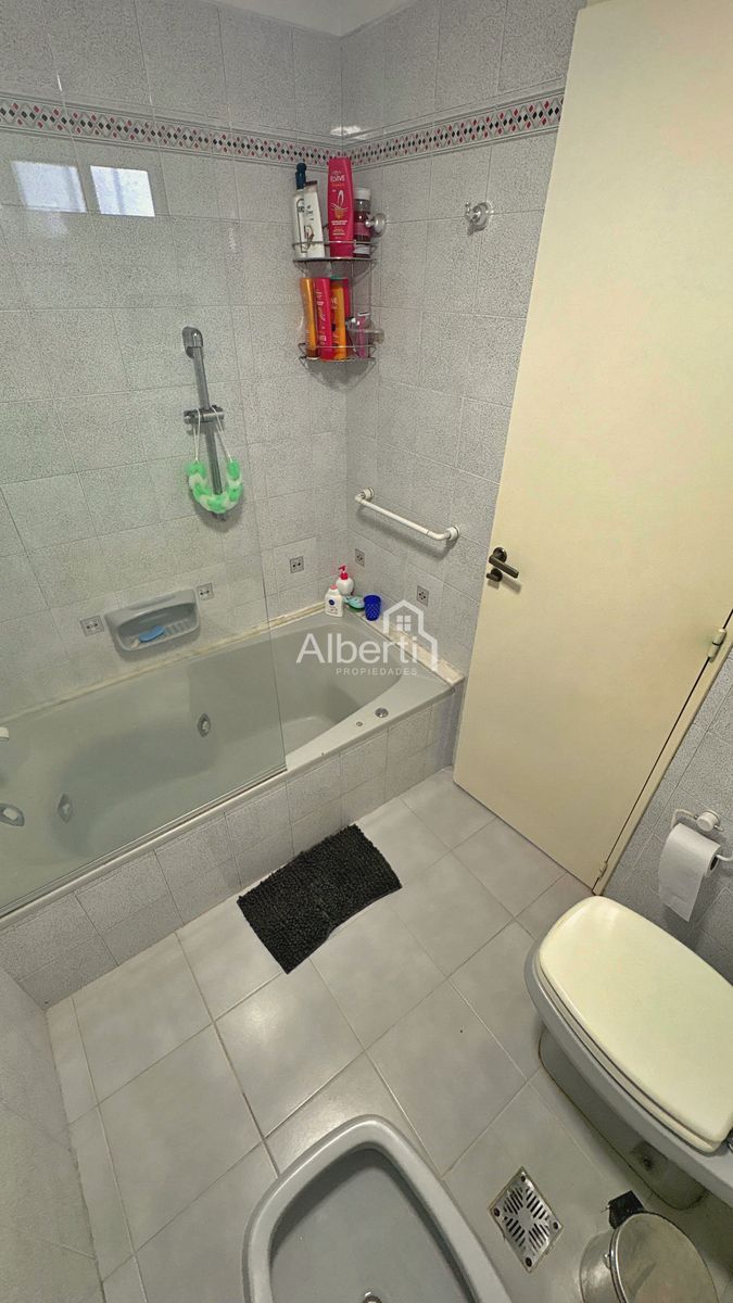 VENTA CHALET 5 AMBIENTES DE CATEGORÍA EN HAEDO NORTE | BARRIO GÜEMES. - 17