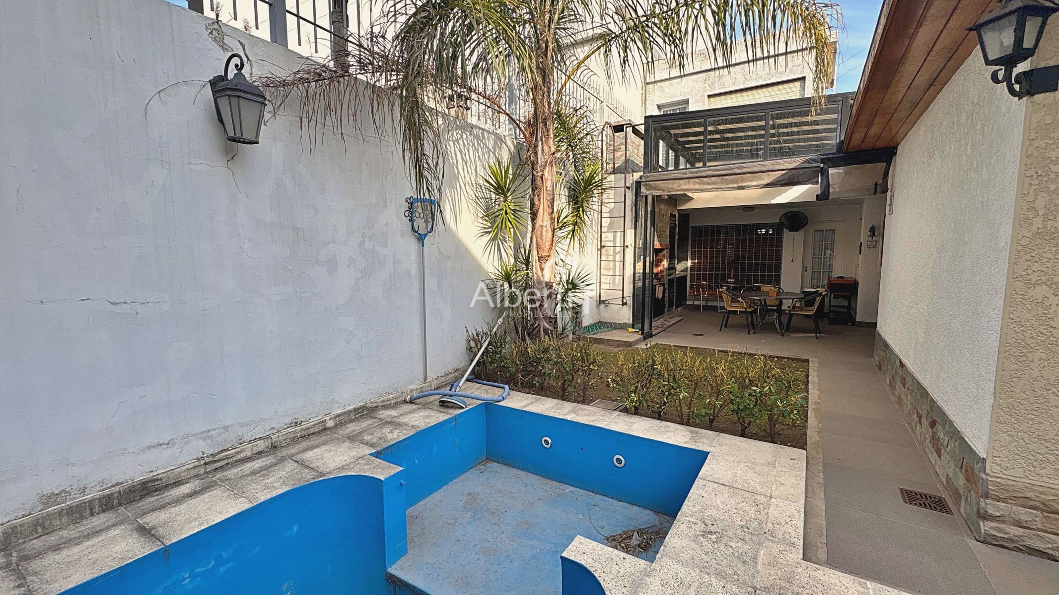 VENTA CHALET 5 AMBIENTES DE CATEGORÍA EN HAEDO NORTE | BARRIO GÜEMES. - 34
