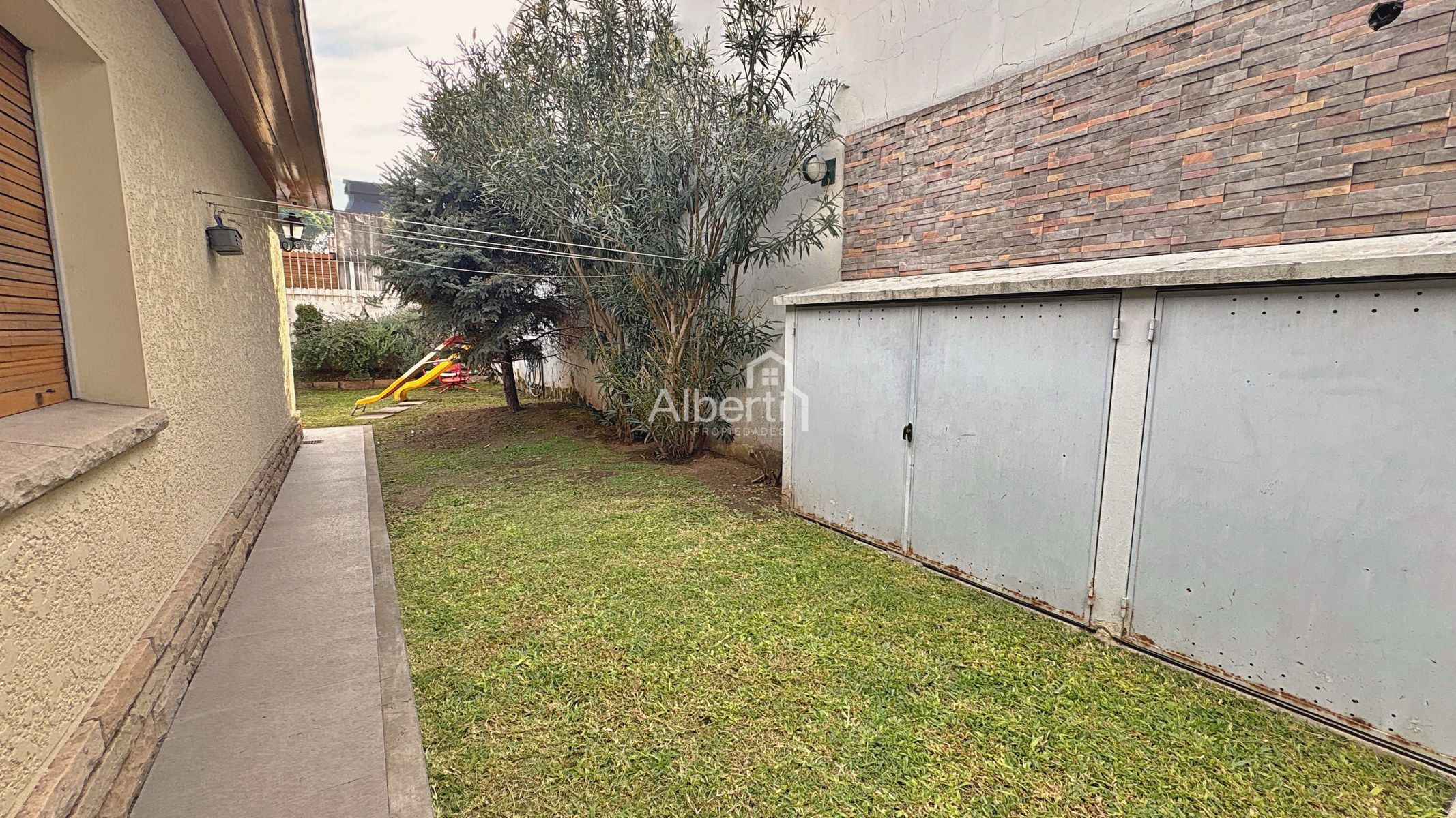 VENTA CHALET 5 AMBIENTES DE CATEGORÍA EN HAEDO NORTE | BARRIO GÜEMES. - 35