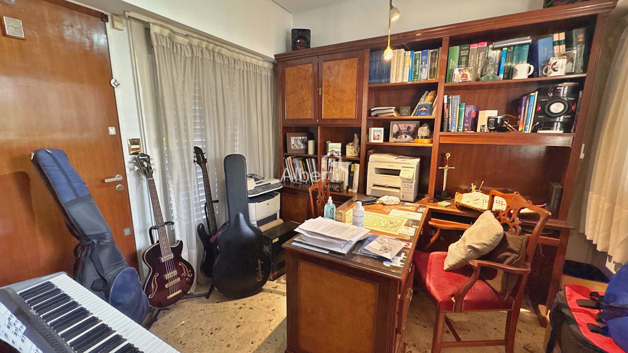 VENTA CHALET 5 AMBIENTES DE CATEGORÍA EN HAEDO NORTE | BARRIO GÜEMES. - 42
