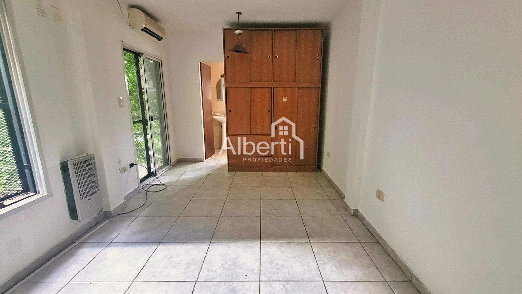VENTA DEPARTAMENTO MONOAMBIENTE CON COCHERA EN CASTELAR NORTE. - 3