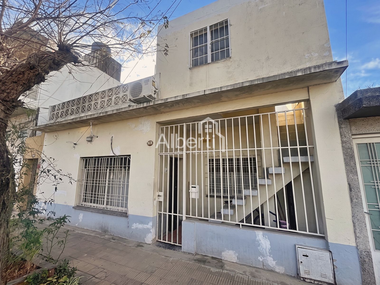 VENTA P.H. 3 AMBIENTES EN EL PALOMAR CON TERRAZA. - 1