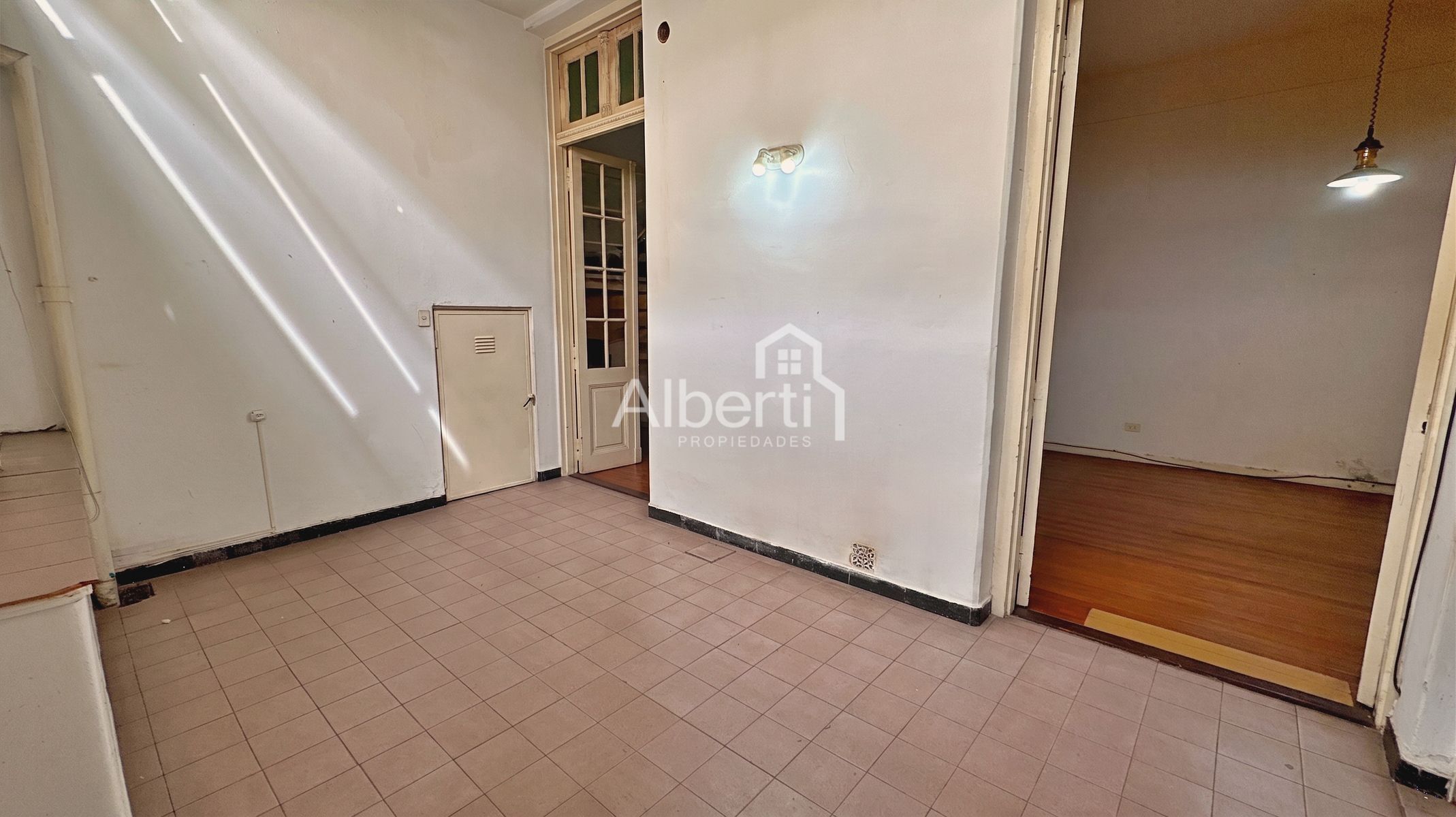 VENTA ESPACIOSO P.H 3 AMBIENTES EN LINIERS. - 2