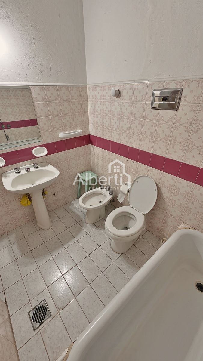 VENTA ESPACIOSO P.H 3 AMBIENTES EN LINIERS. - 12