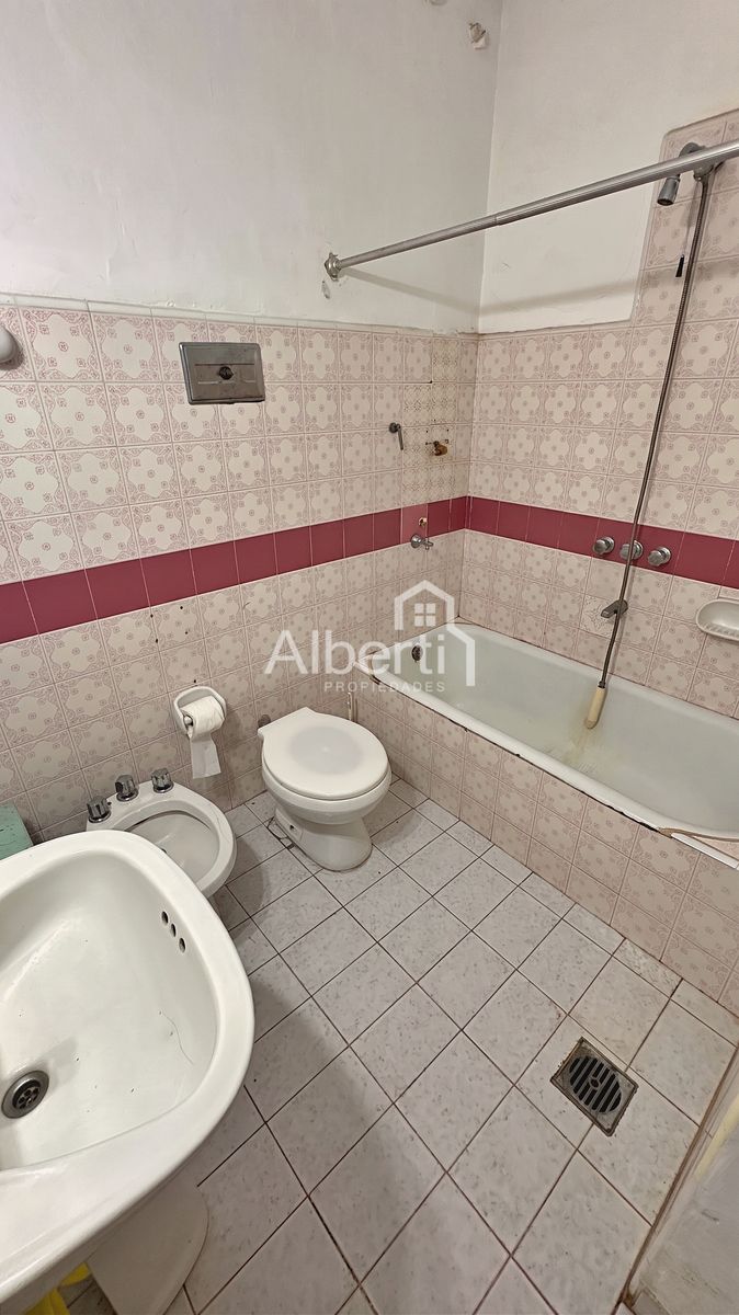 VENTA ESPACIOSO P.H 3 AMBIENTES EN LINIERS. - 17