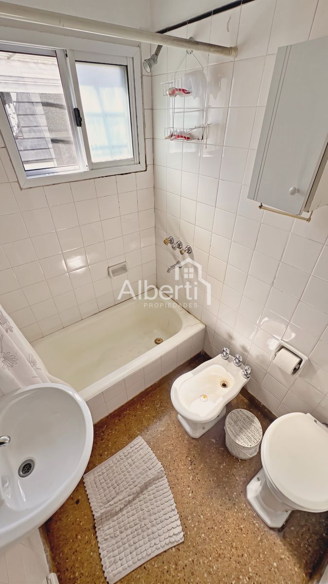 VENTA CHALET 4 AMBIENTES EN HAEDO NORTE CON GRAN PARQUE. - 20