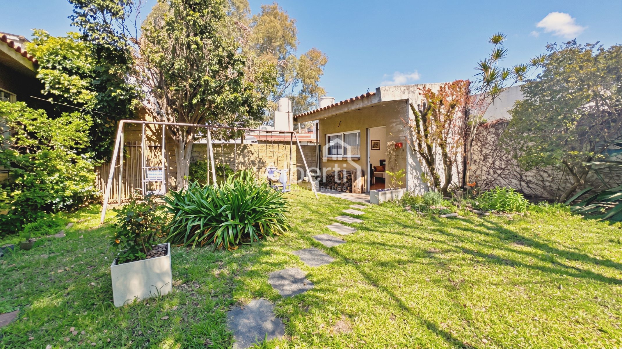 VENTA CHALET 4 AMBIENTES EN HAEDO NORTE CON GRAN PARQUE. - 32