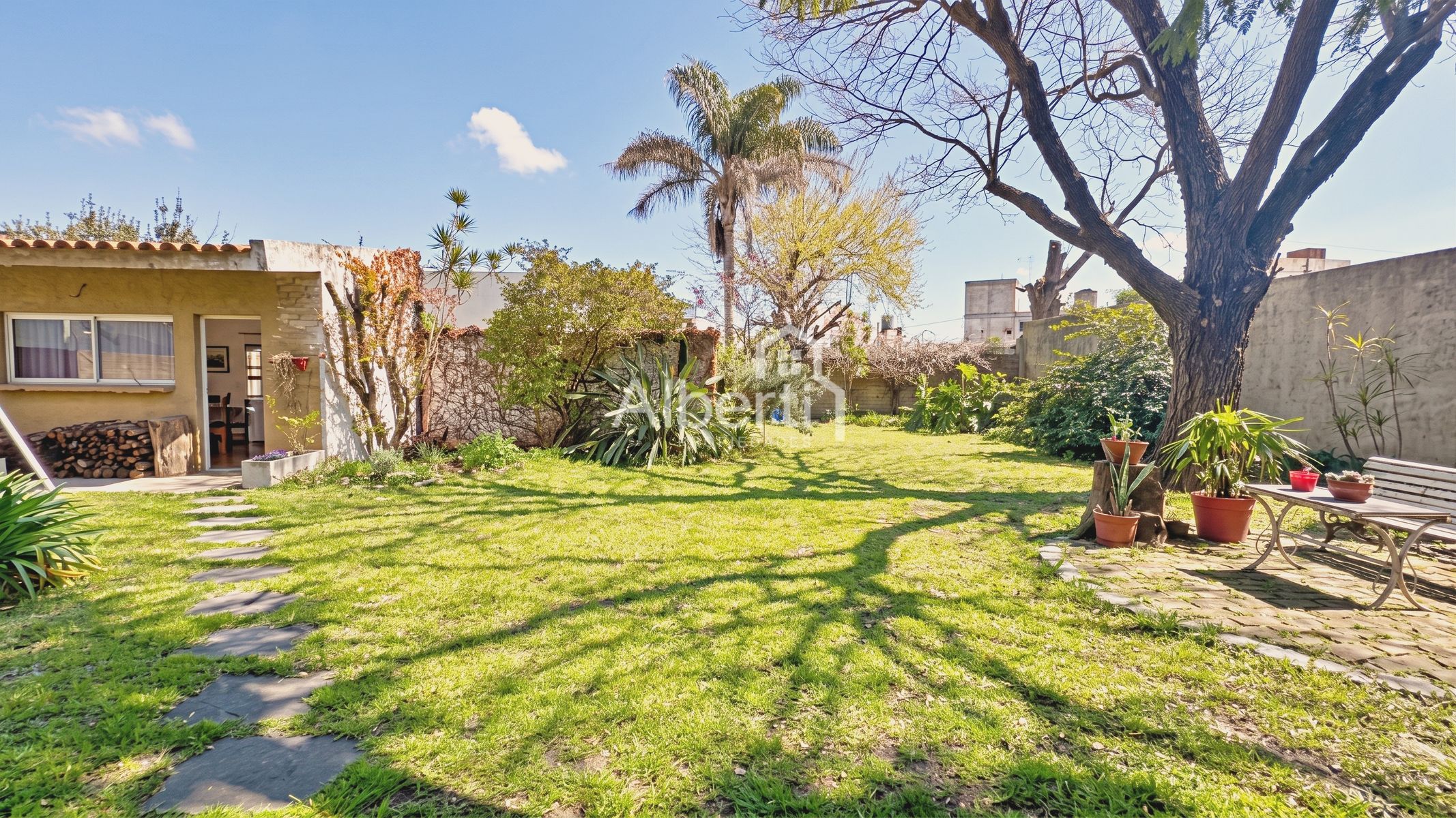 VENTA CHALET 4 AMBIENTES EN HAEDO NORTE CON GRAN PARQUE. - 36