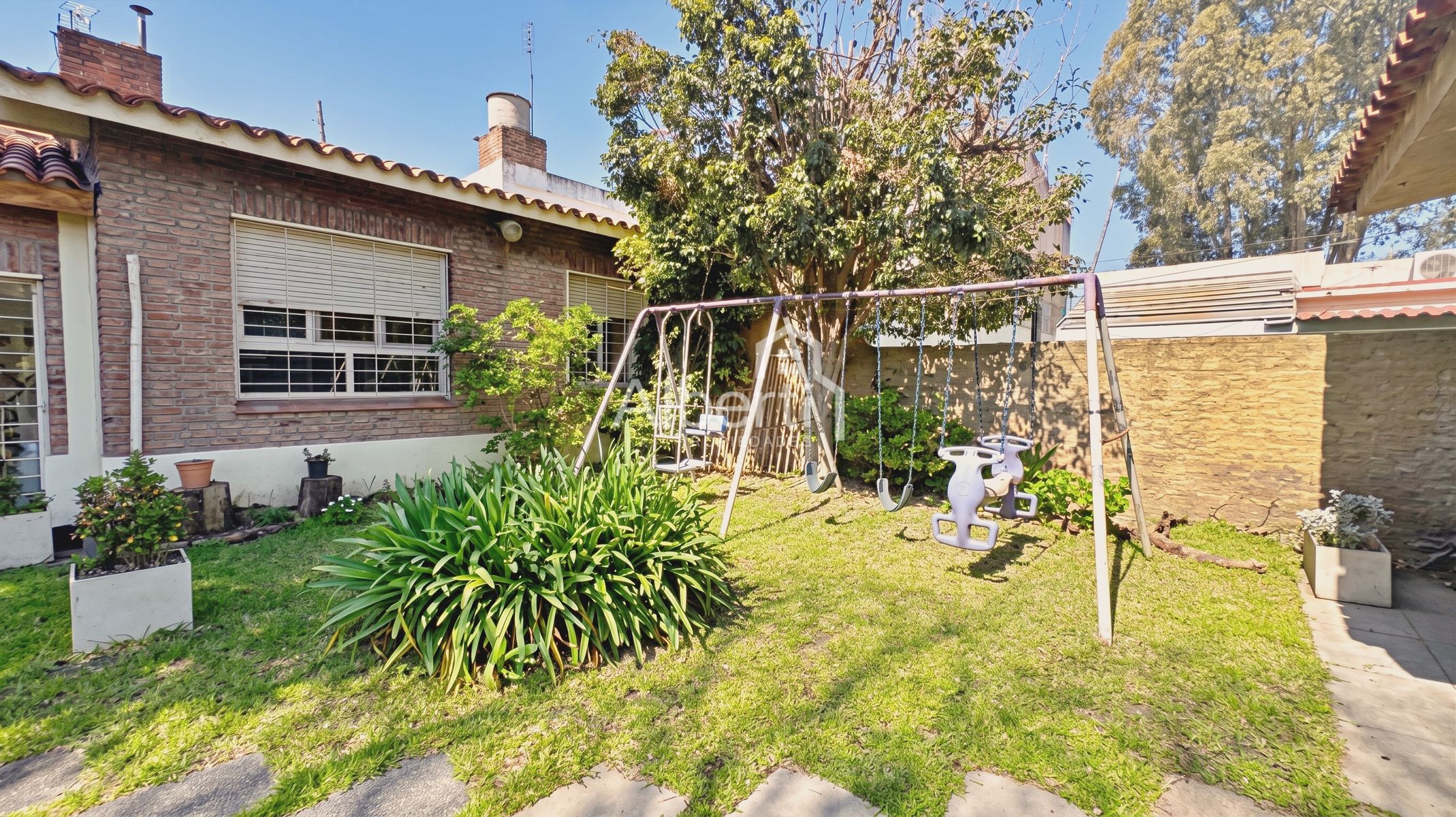 VENTA CHALET 4 AMBIENTES EN HAEDO NORTE CON GRAN PARQUE. - 38