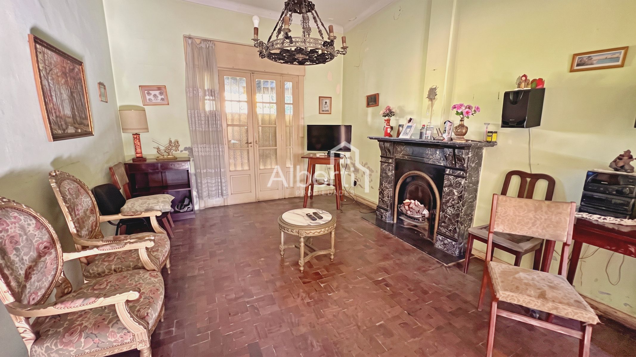 VENTA PROPIEDAD 4 AMBIENTES EN HAEDO CHICO CON PARQUE. — foto 9