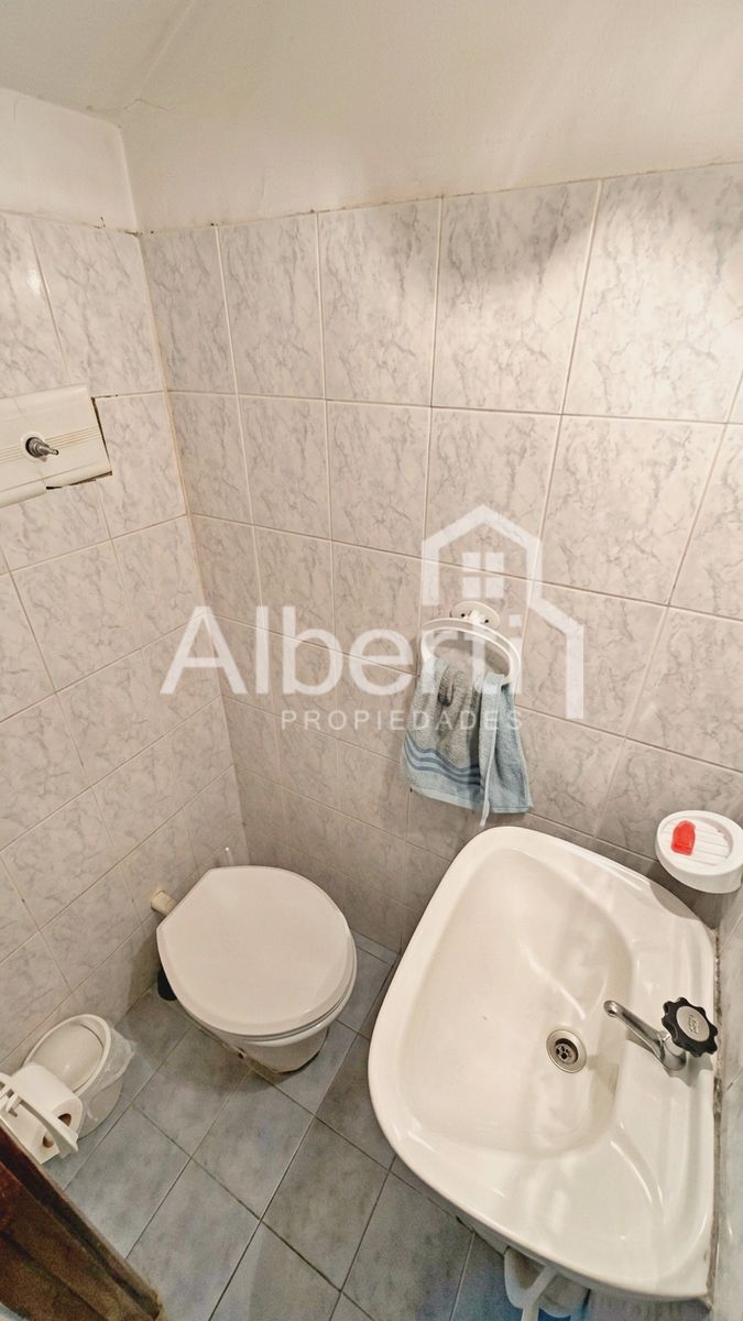 VENTA PROPIEDAD 4 AMBIENTES EN HAEDO CHICO CON PARQUE. — foto 10