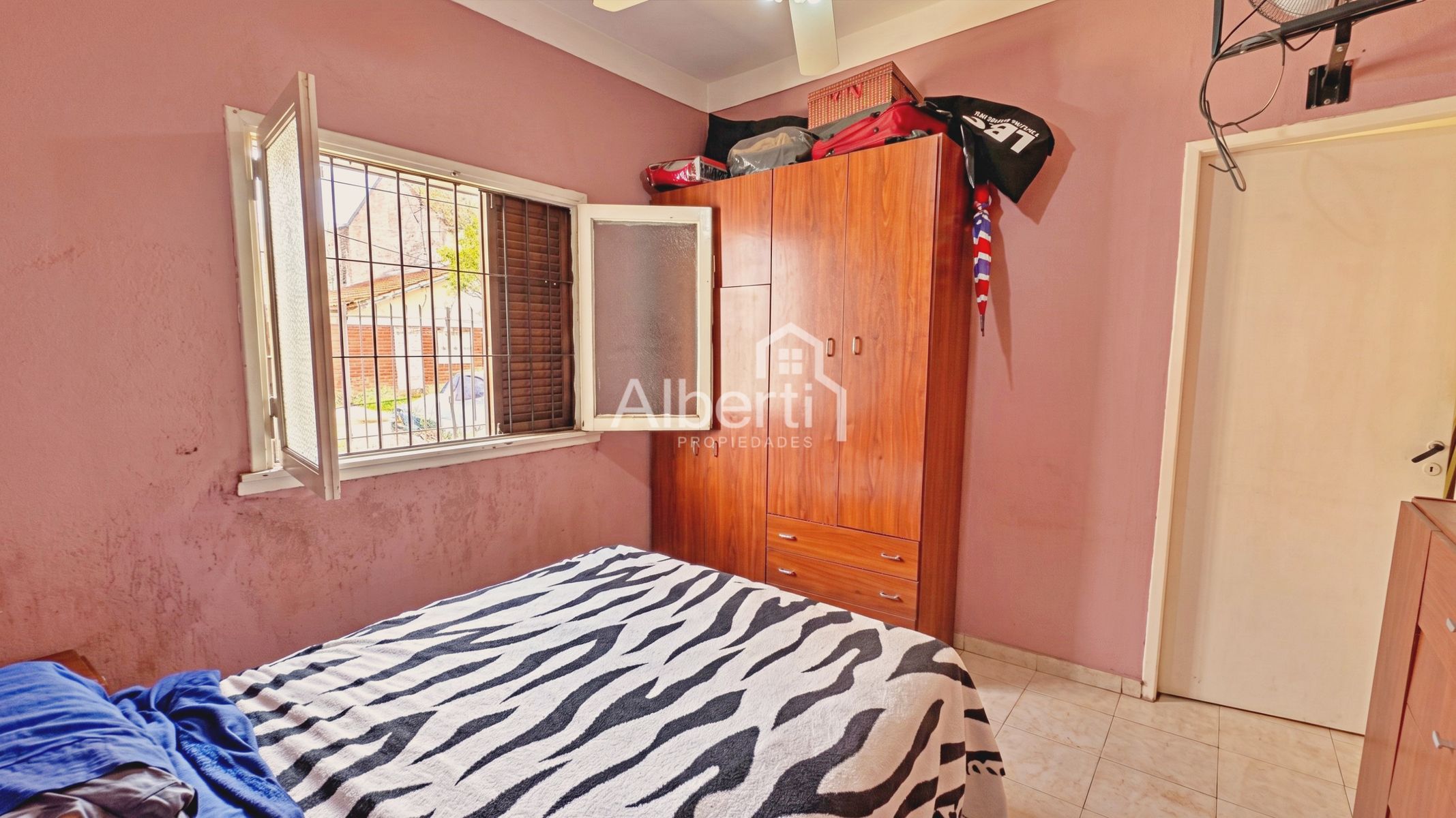 VENTA CASA P.H. 4 AMBIENTES EN EL PALOMAR CON PATIO. - 11
