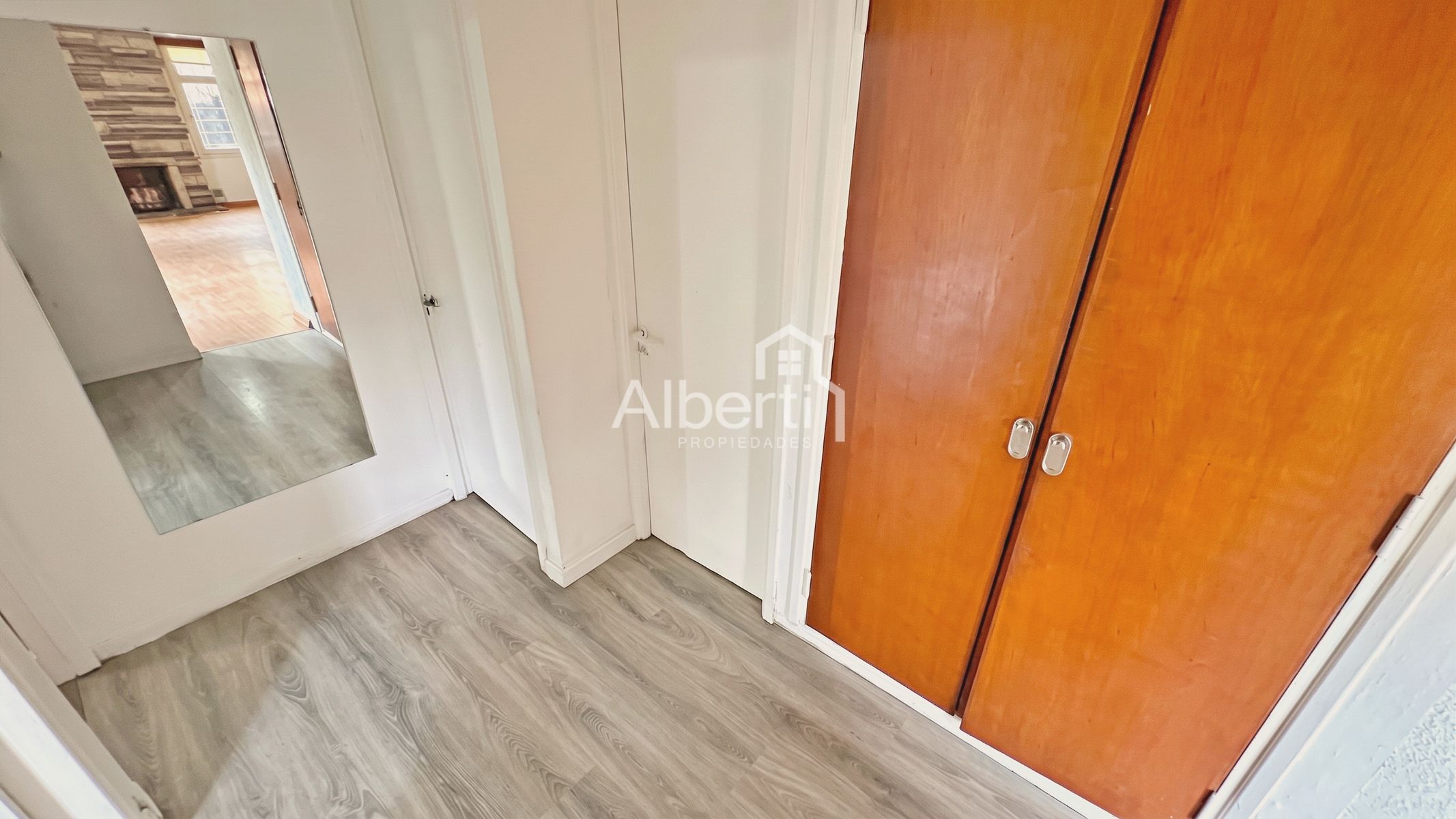 ALQUILER CASA 3 AMBIENTES CON PARQUE EN HAEDO NORTE - BARRIO GÜEMES. — foto 12