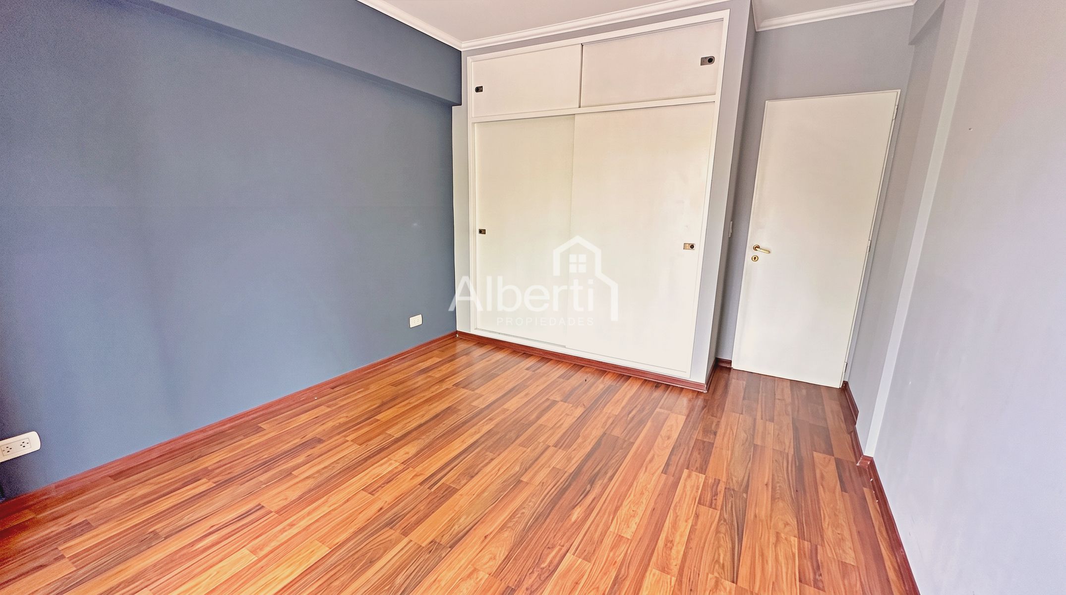 VENTA TRIPLEX 4 AMBIENTES EN HAEDO SUR CON PATIO. — foto 14