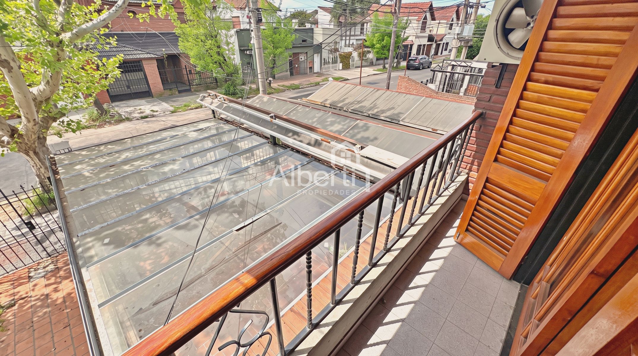 VENTA TRIPLEX 4 AMBIENTES EN HAEDO SUR CON PATIO. - 16