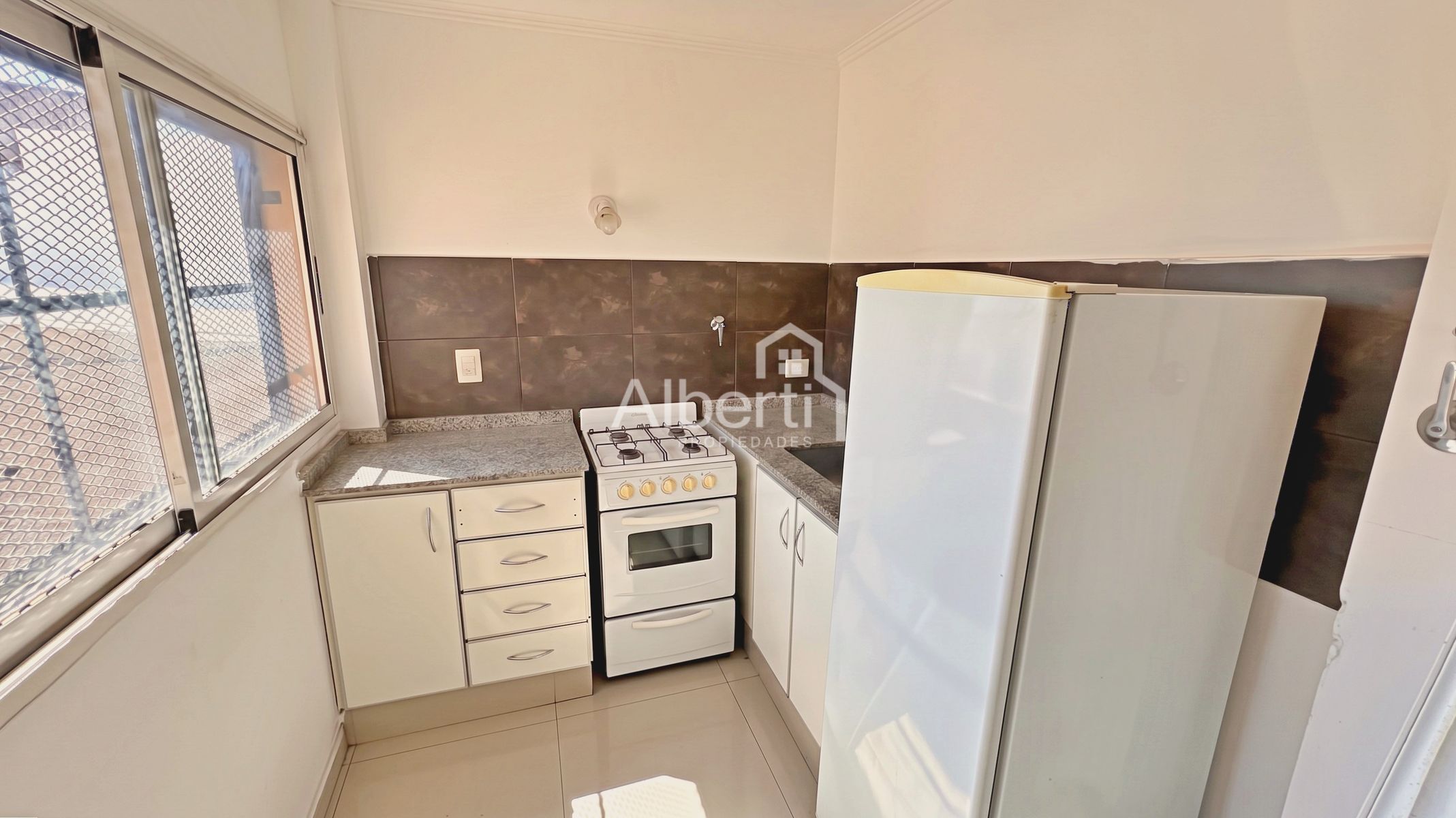 VENTA DEPARTAMENTO 2 AMBIENTES EN HAEDO NORTE. — foto 9