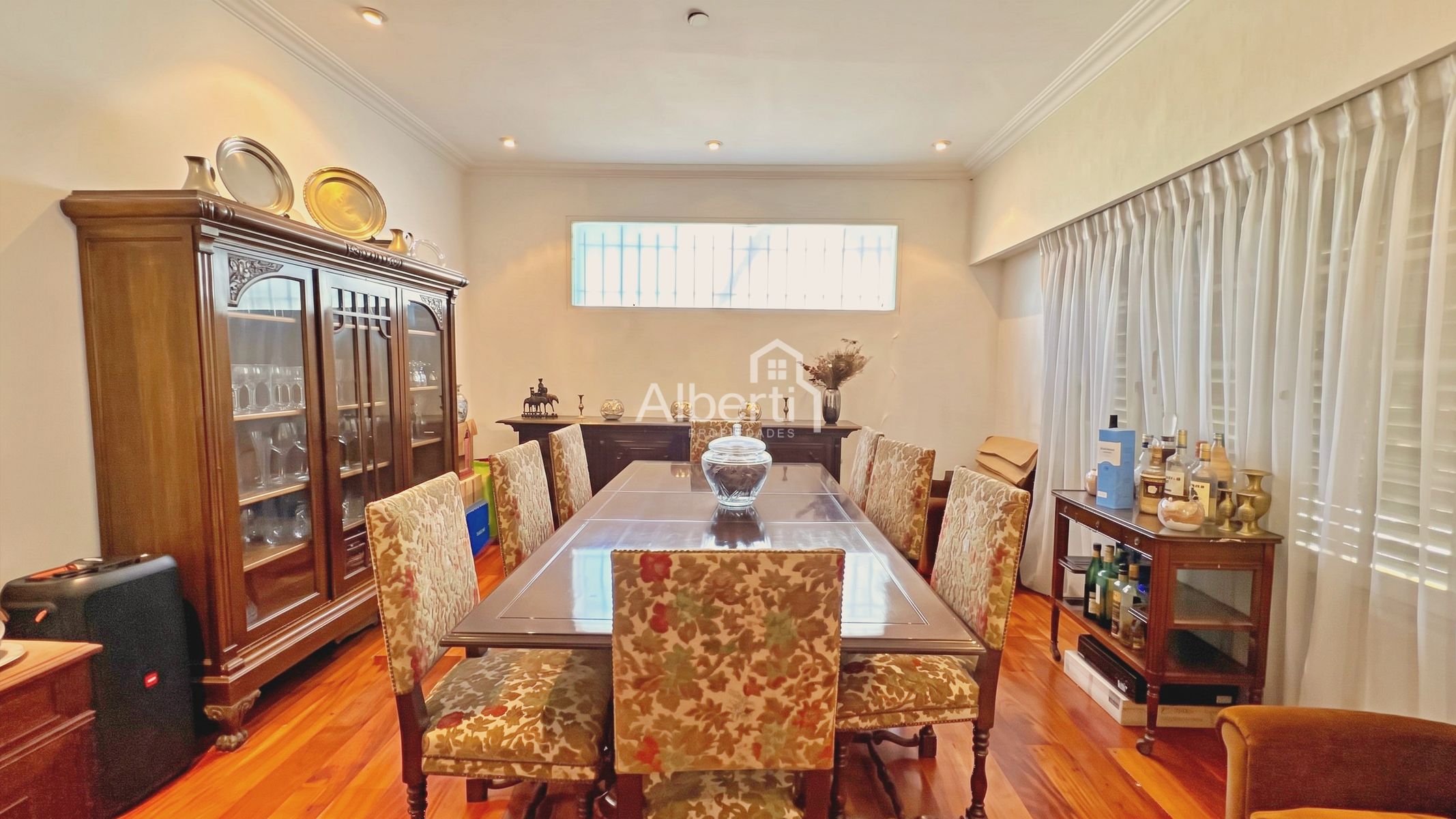 VENTA PROPIEDAD 5 AMBIENTES DE CATEGORÍA EN HAEDO CHICO. - 8