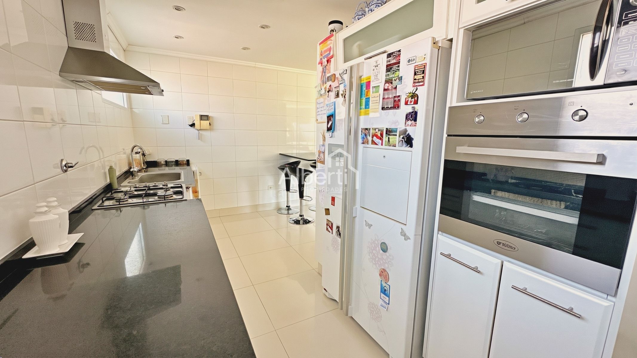VENTA PROPIEDAD 5 AMBIENTES DE CATEGORÍA EN HAEDO CHICO. - 19
