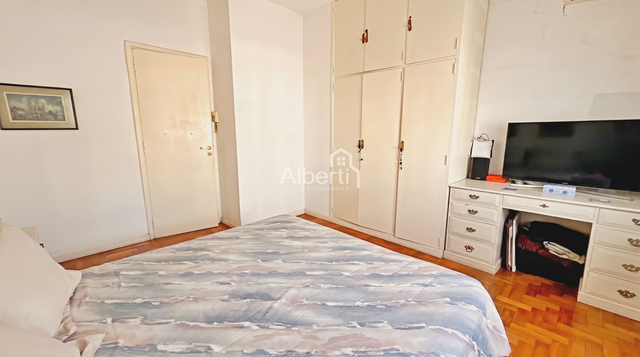 VENTA PROPIEDAD 5 AMBIENTES DE CATEGORÍA EN HAEDO CHICO. - 28