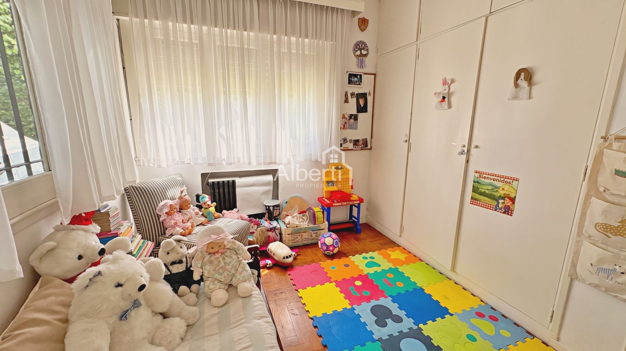 VENTA PROPIEDAD 5 AMBIENTES DE CATEGORÍA EN HAEDO CHICO. - 30