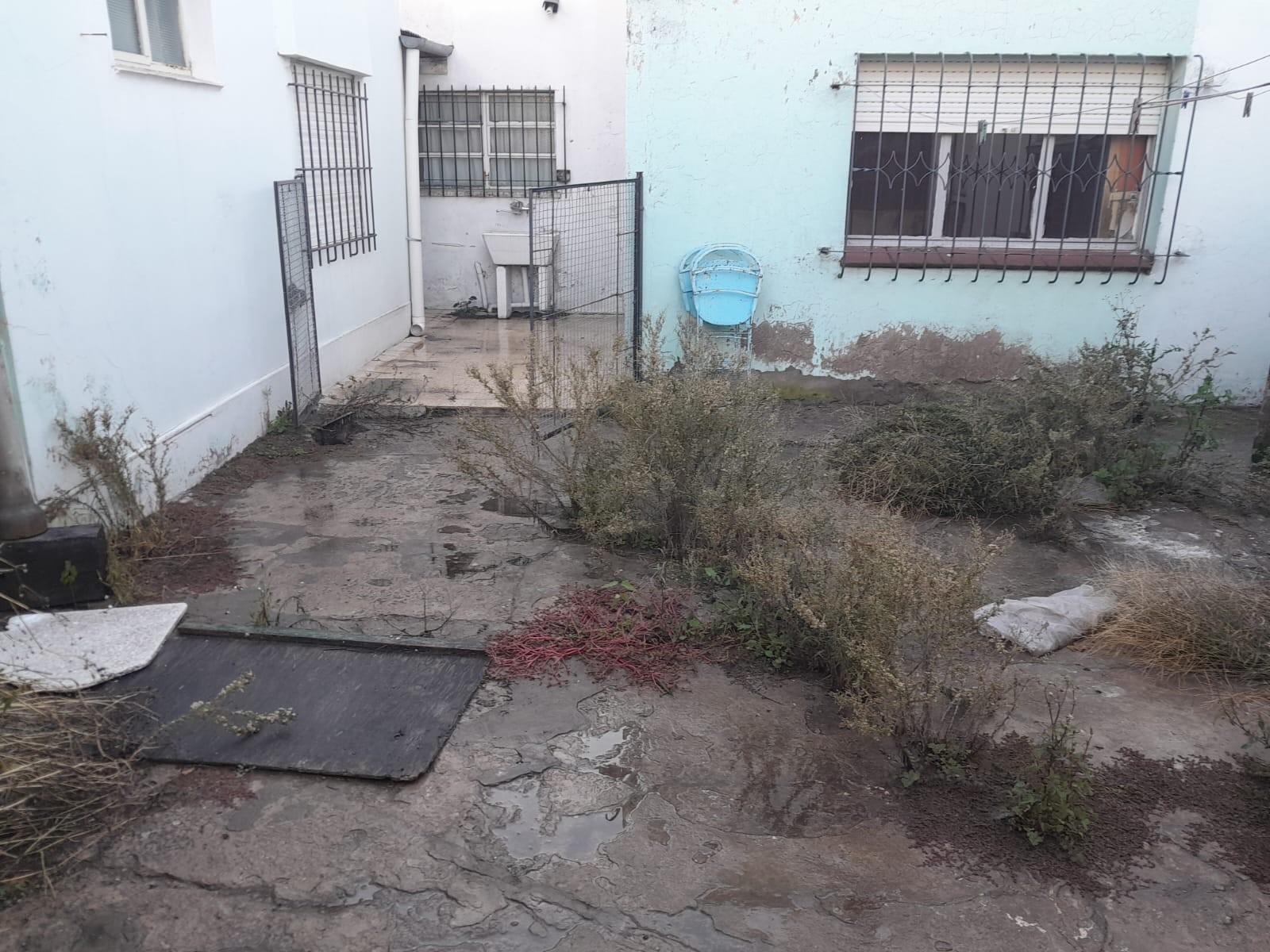 CASA AMPLIA EN BAHIA BLANCA — foto 3