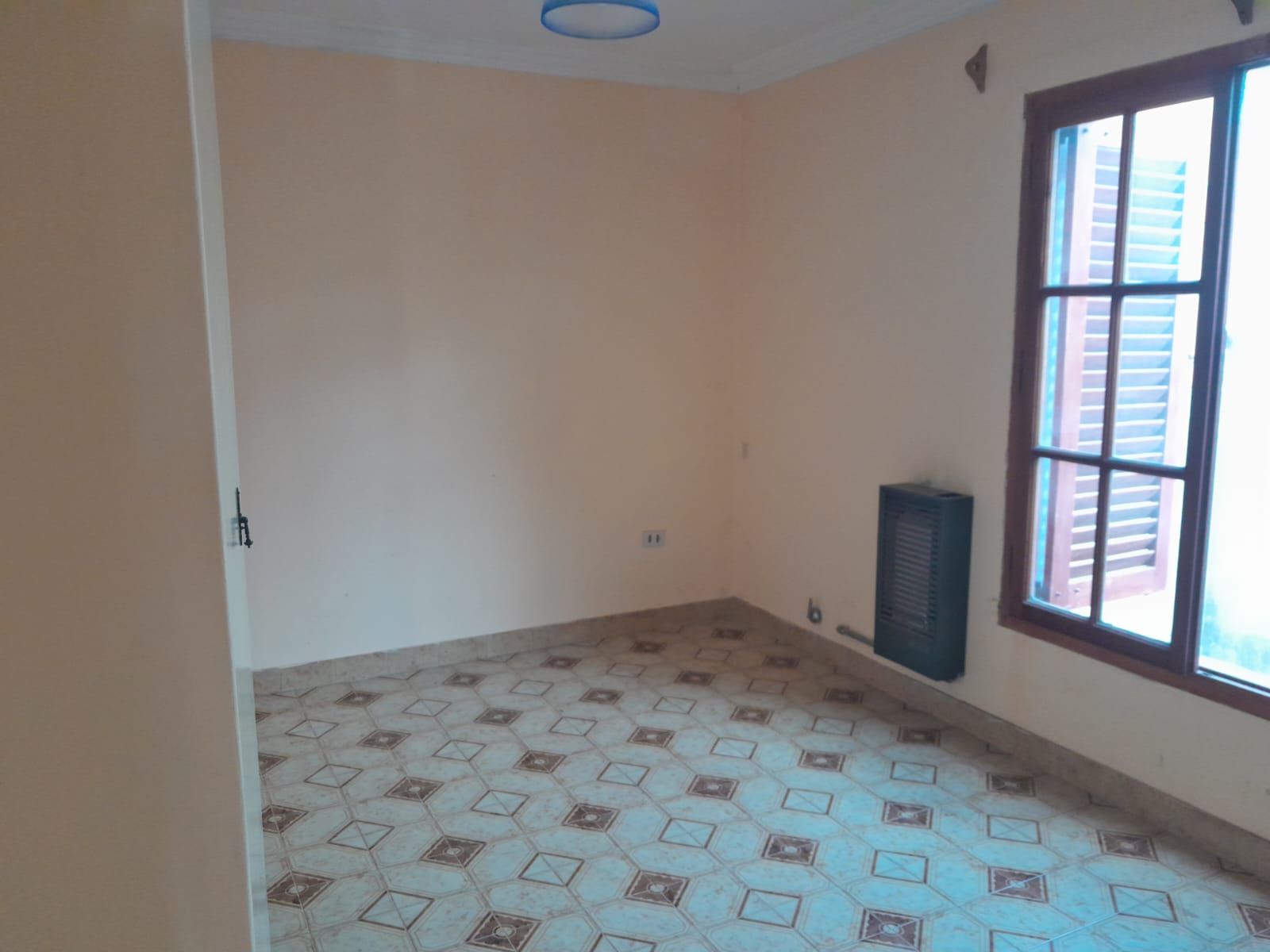 &quotVENTA&quot CASA AMPLIA EN EXCELENTE UBICACIÓN — foto 15