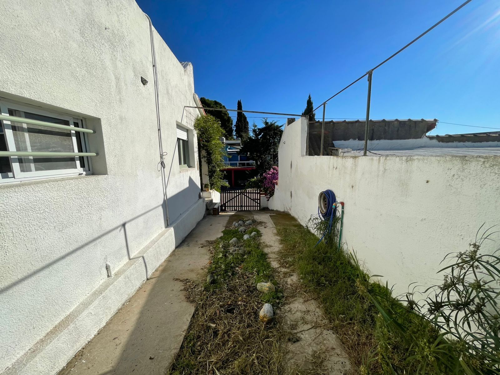 "VENTA" CASA FUNCIONAL Y CON MUY BUENOS ESPACIOS - 15