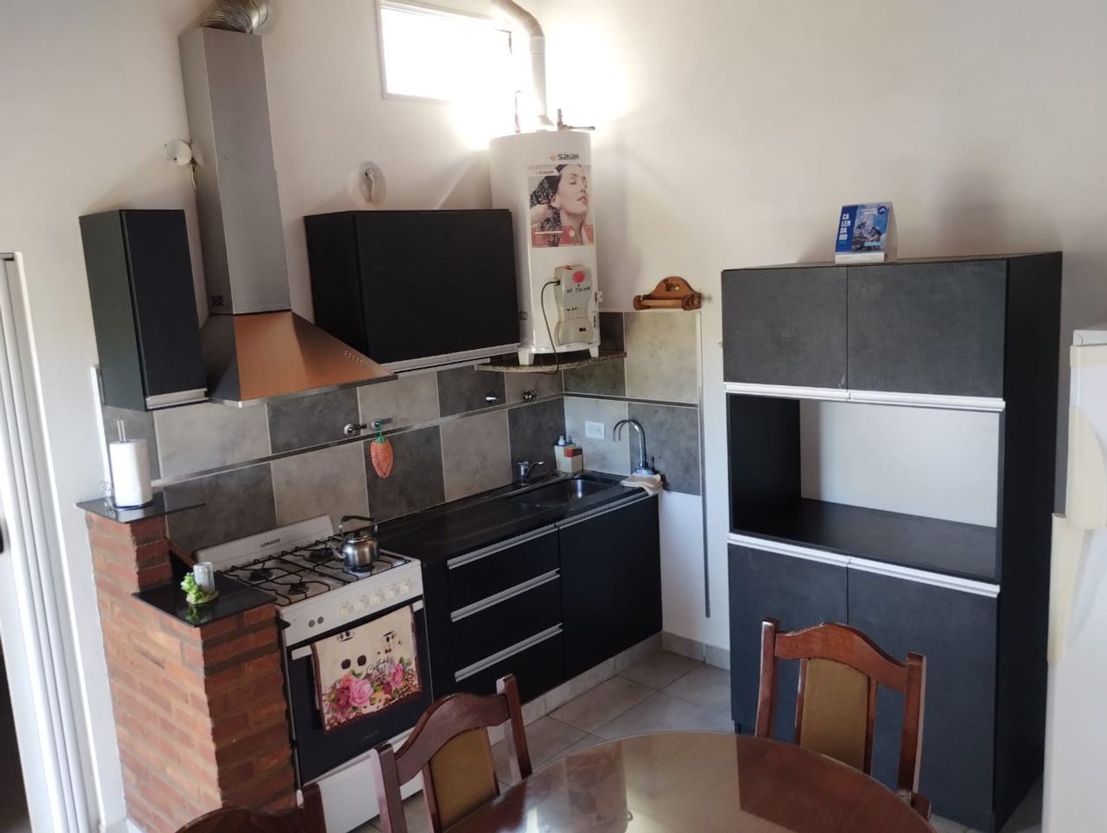 "VENTA" 2 CASAS + GALPÓN + LOCAL - 2