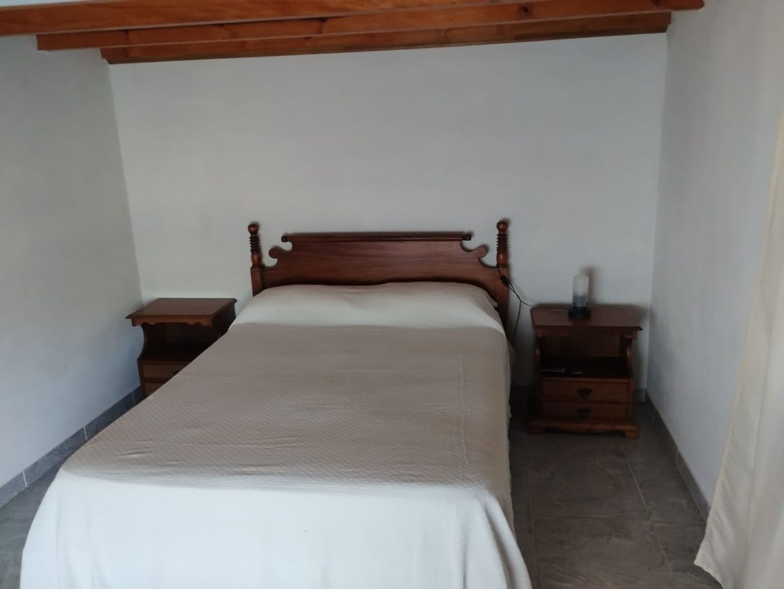 "VENTA" 2 CASAS + GALPÓN + LOCAL - 5