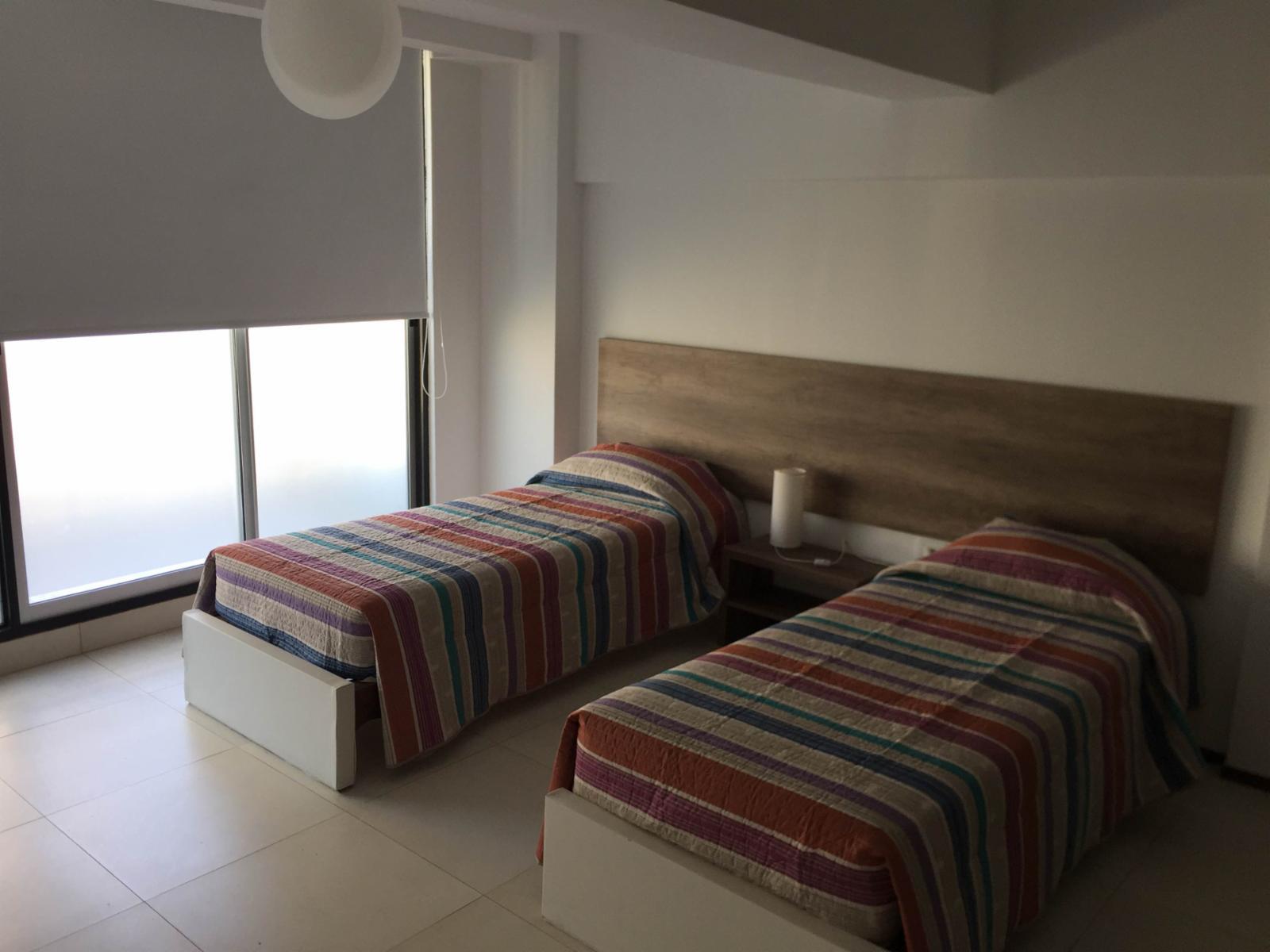 Monoambiente con balcon a 50 mts del Hospital — foto 2