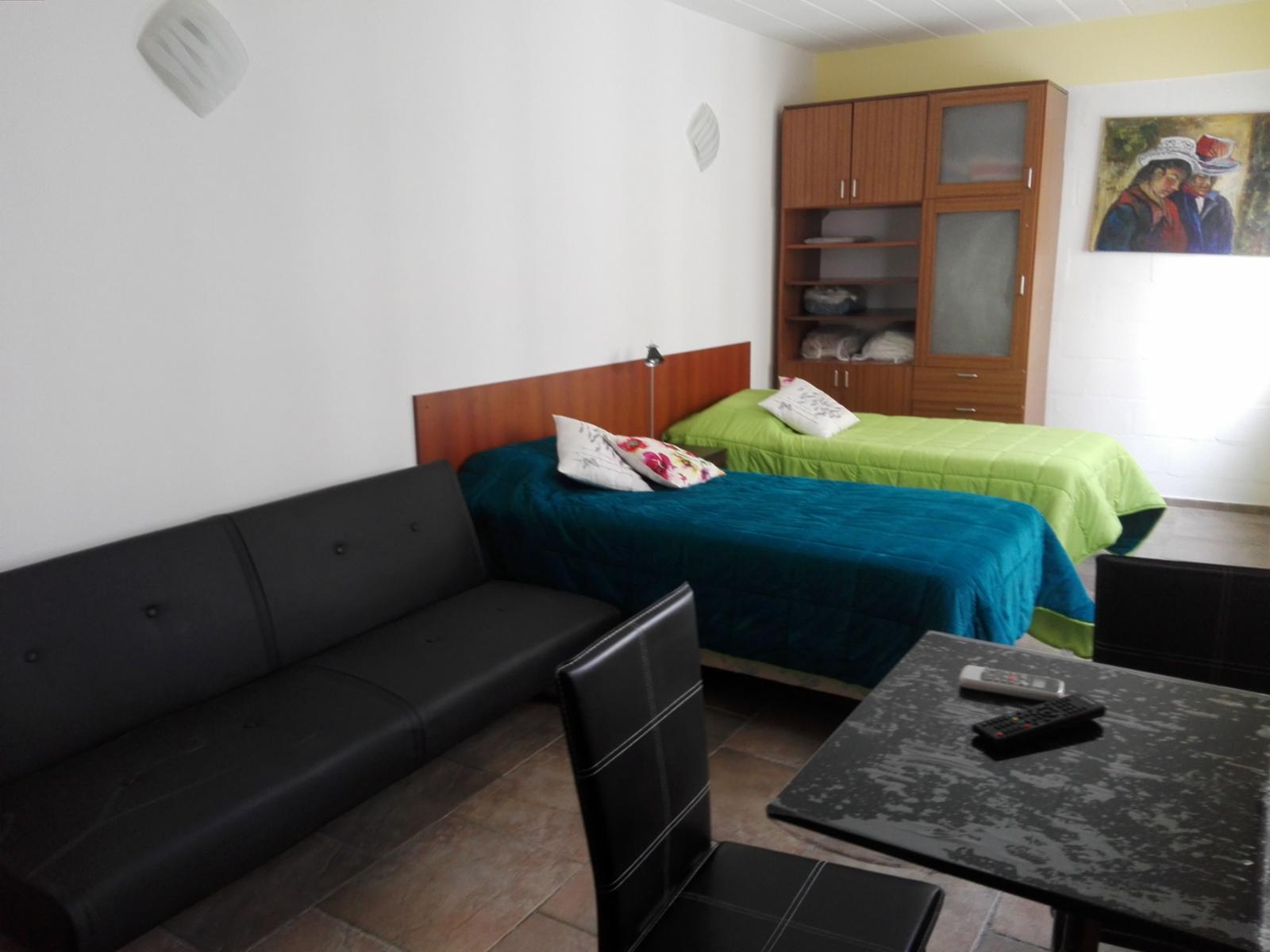 Monoambiente a 50mts del Hospital