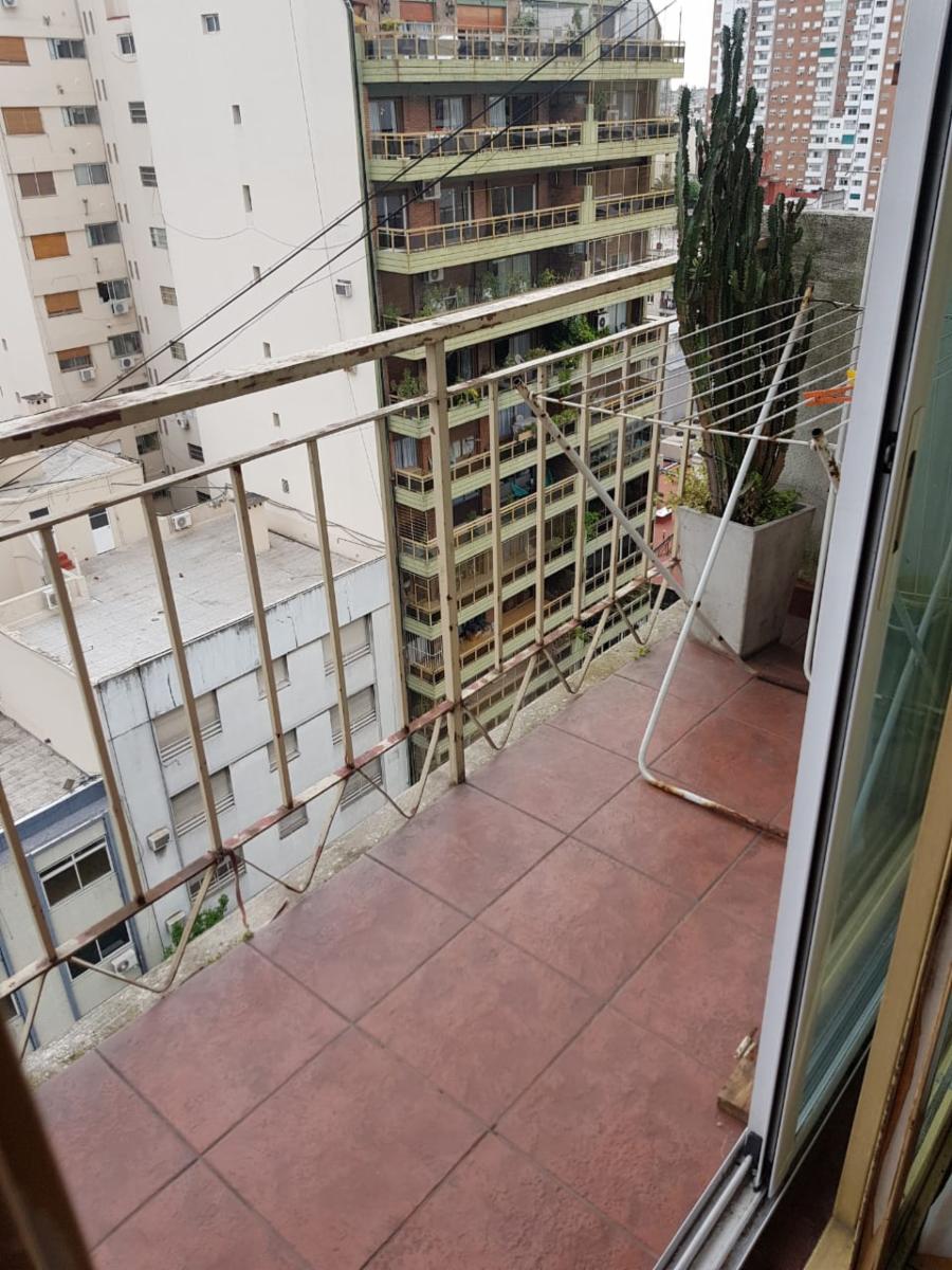 Depto de 3 amb con balcon Corrientes y Medrano — foto 8