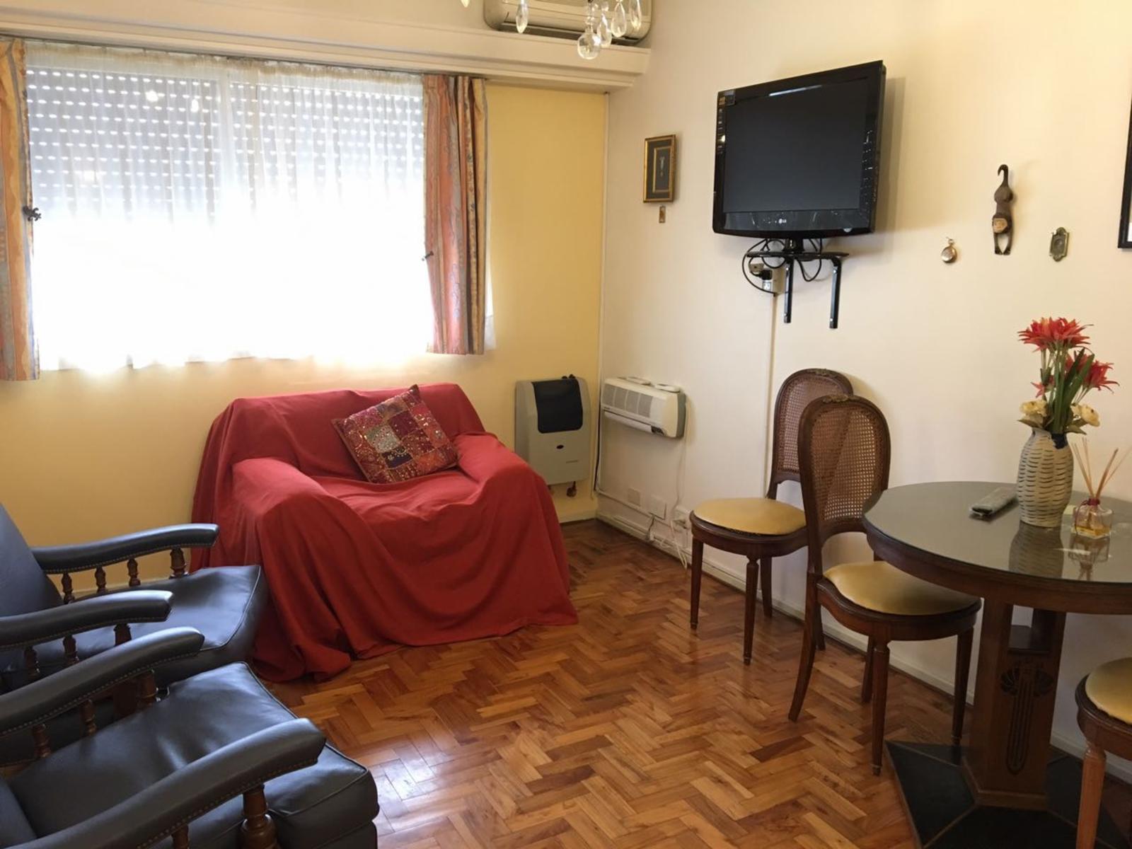 3 amb a 50mts del Hospital. edificio con plaza y seguridad privada nocturna