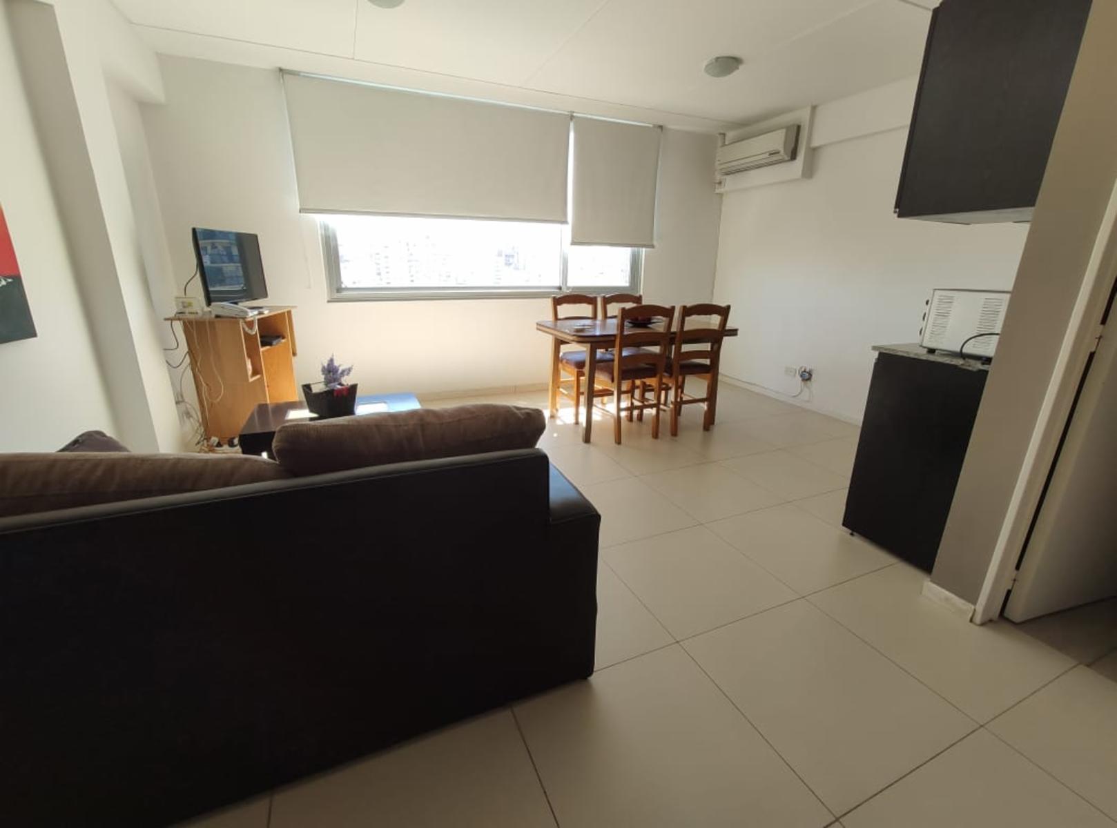 Departamento frente al Hospital. 3 amb en duplex — foto 6