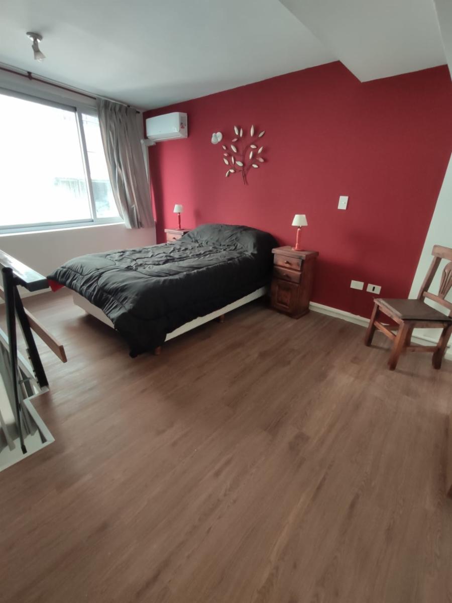 Departamento de 2 amb en Duplex. Frente Hospital Italiano — foto 9