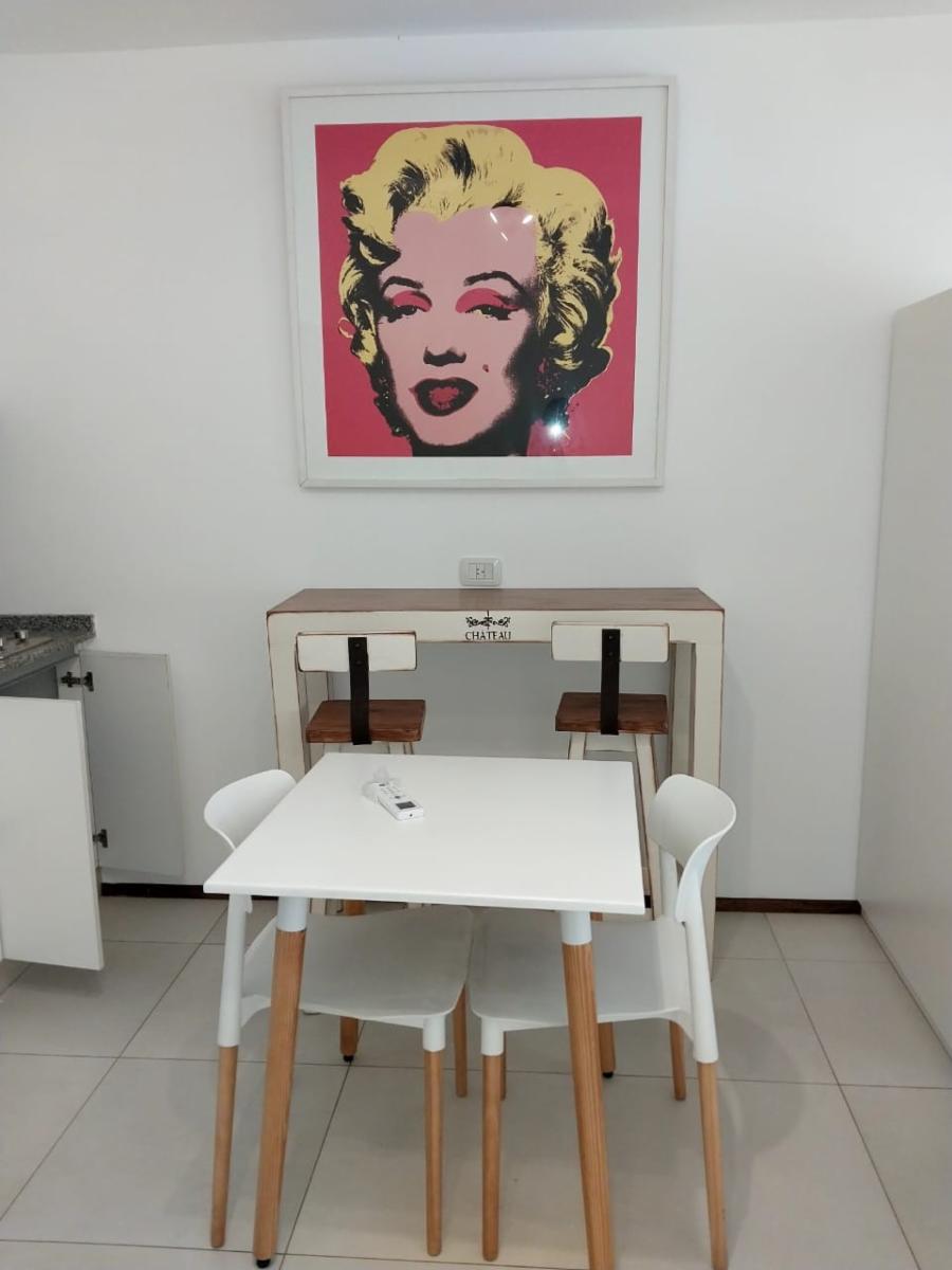monoambiente a 50 mts del hospital italiano — foto 4