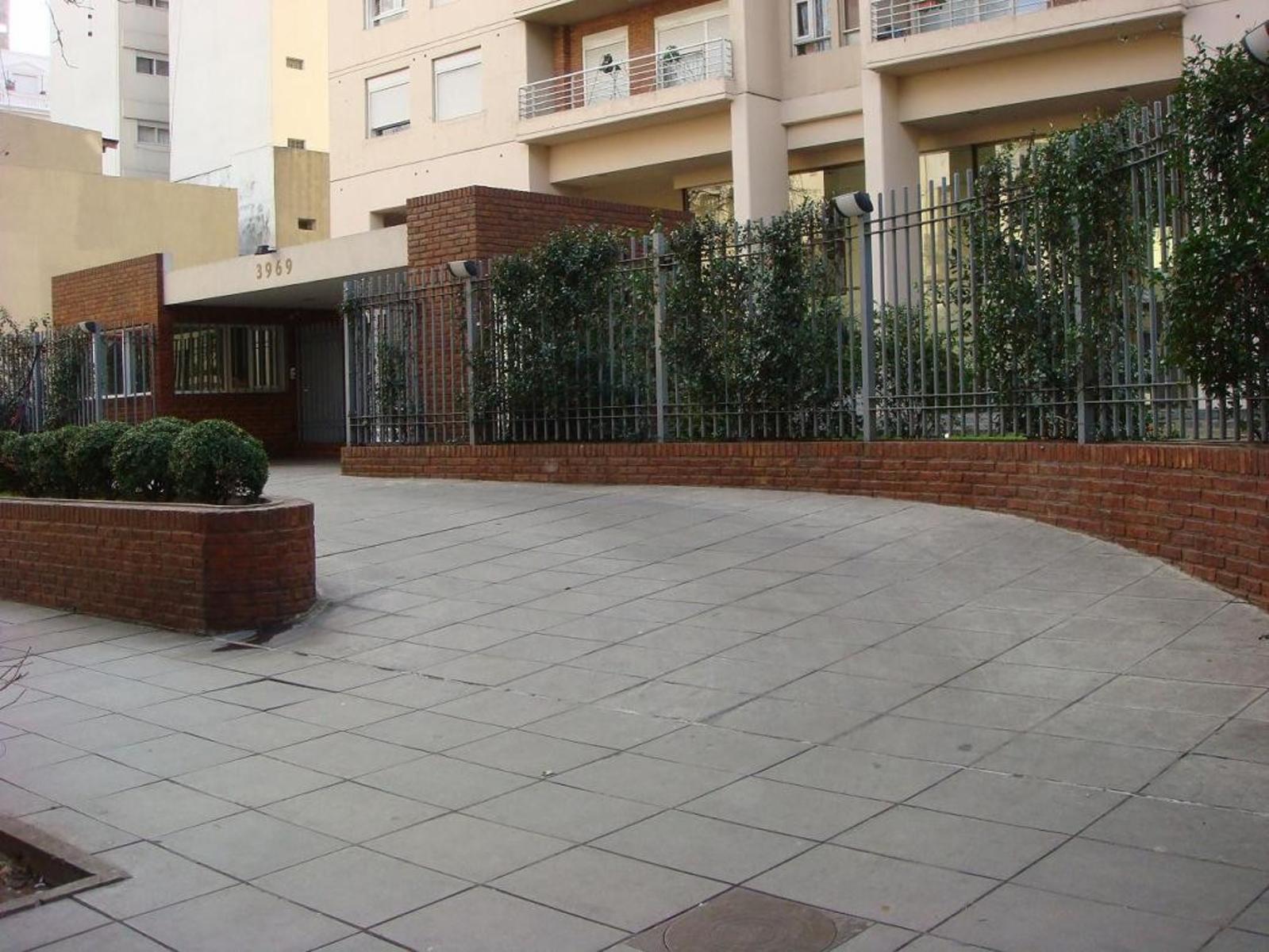 Departamento 2 Amb con amplio Balcon Piscina Seguridad