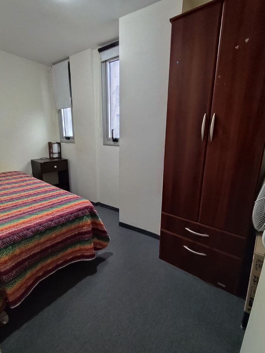 departamento dos dormitorios en duplex frente al Hospital Italiano — foto 8