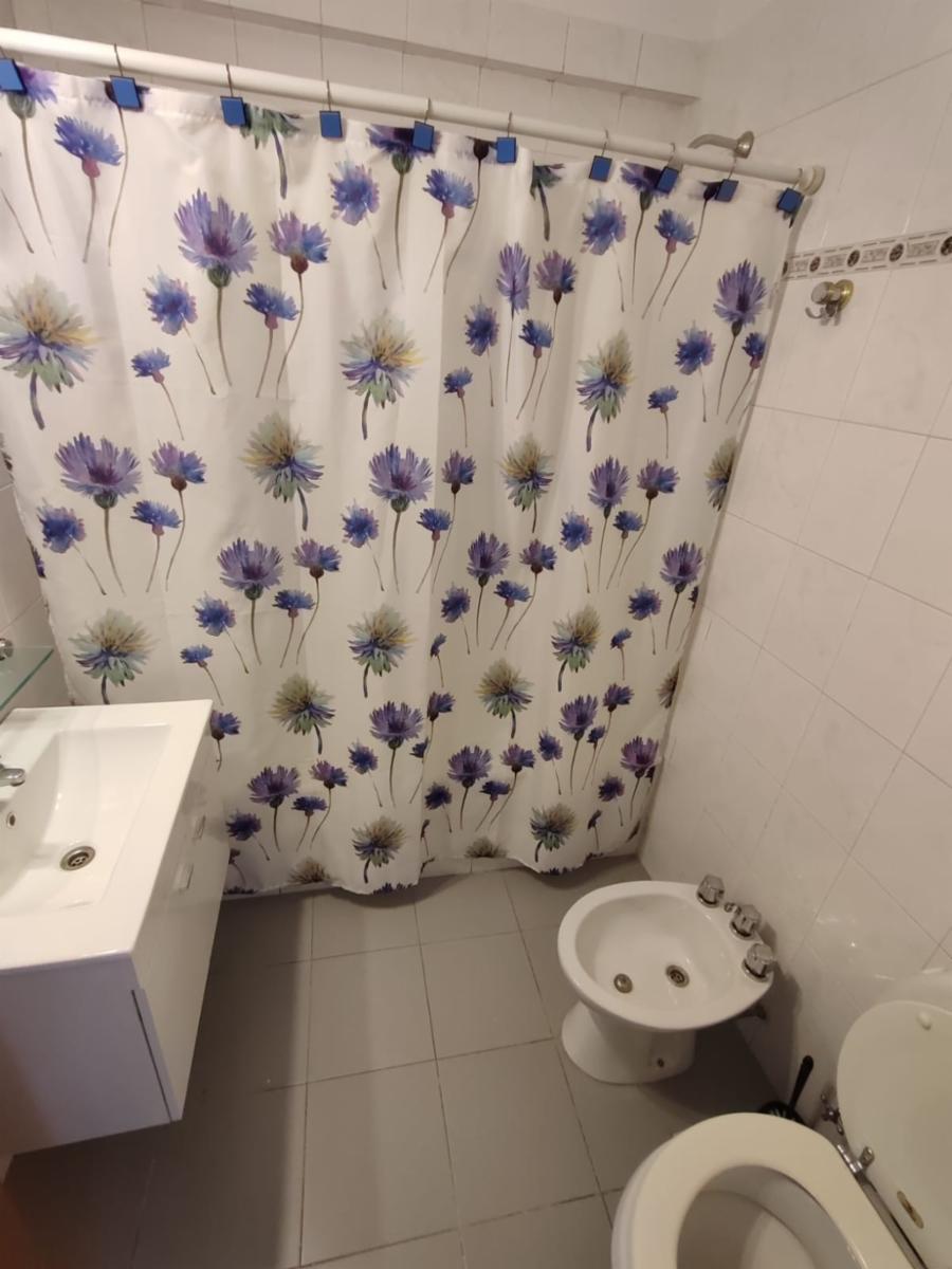 Depto dos dormitorios con balcon piscina — foto 5