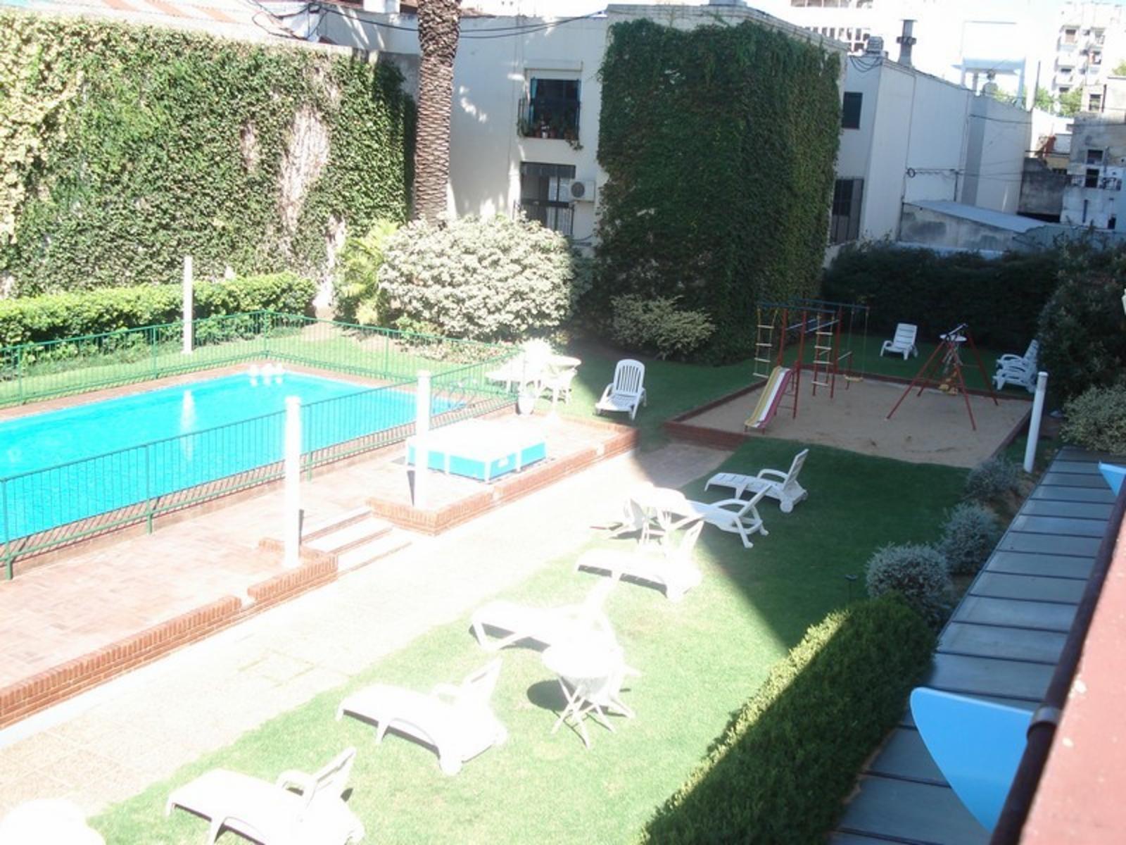 Depto dos dormitorios con balcon piscina — foto 8