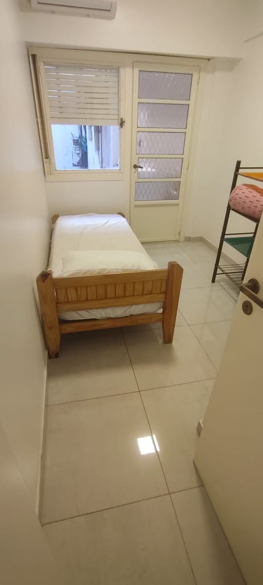 4 AMBIENTES A MEDIA CUADRA DEL HOSPITAL ITALIANO — foto 3