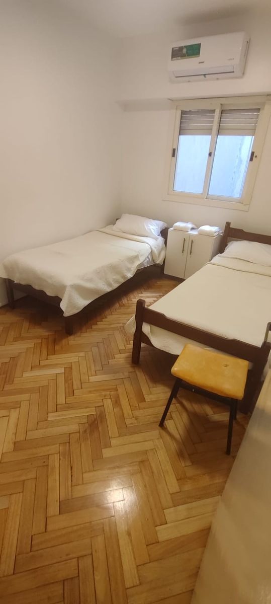 4 AMBIENTES A MEDIA CUADRA DEL HOSPITAL ITALIANO — foto 4