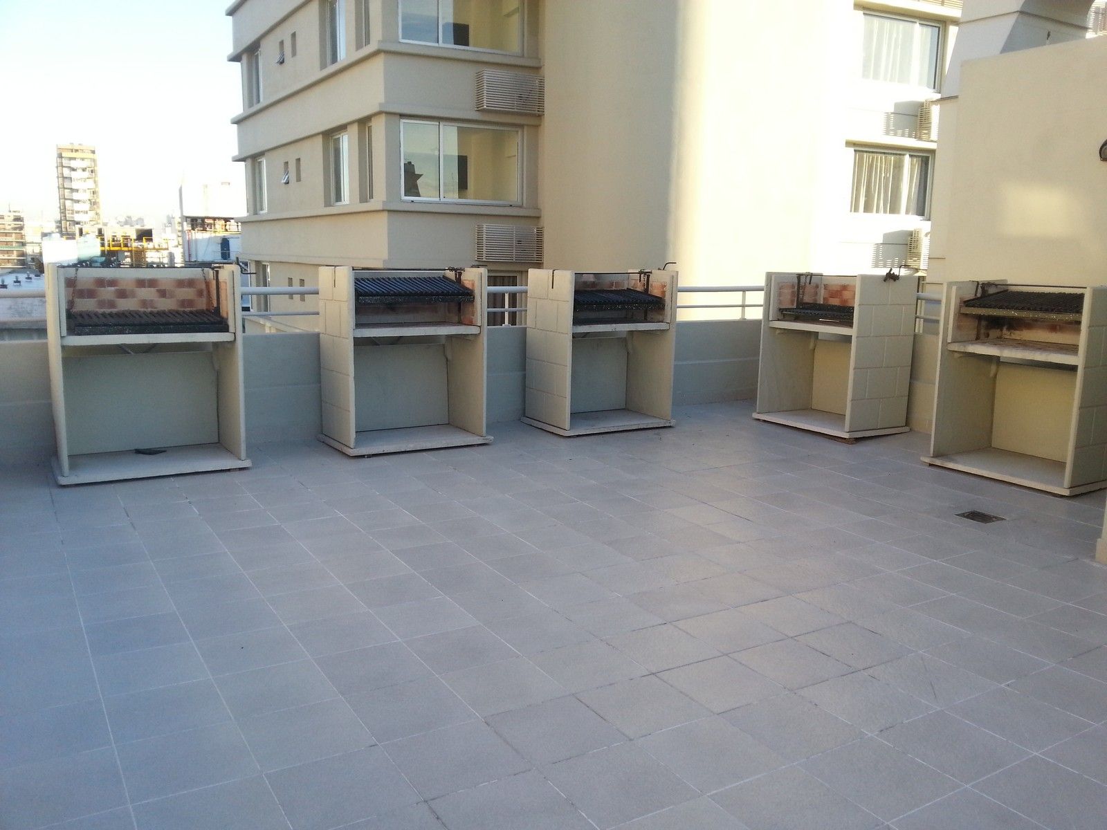 Departamento De 3 Amb En Duplex Con Terraza Propia 2 Baños Edificio De Categoria Frente Al Hospital Italiano - 15